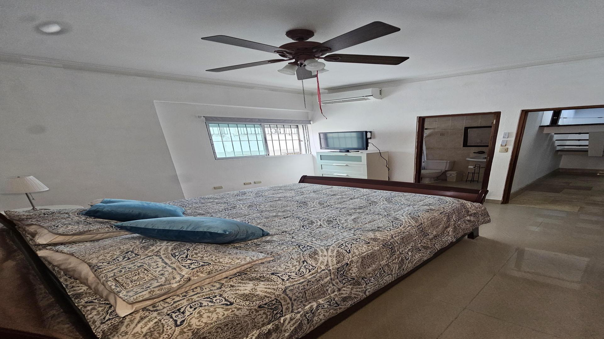 apartamentos - Alquiler de Penthouse amueblado en Bella Vista 8