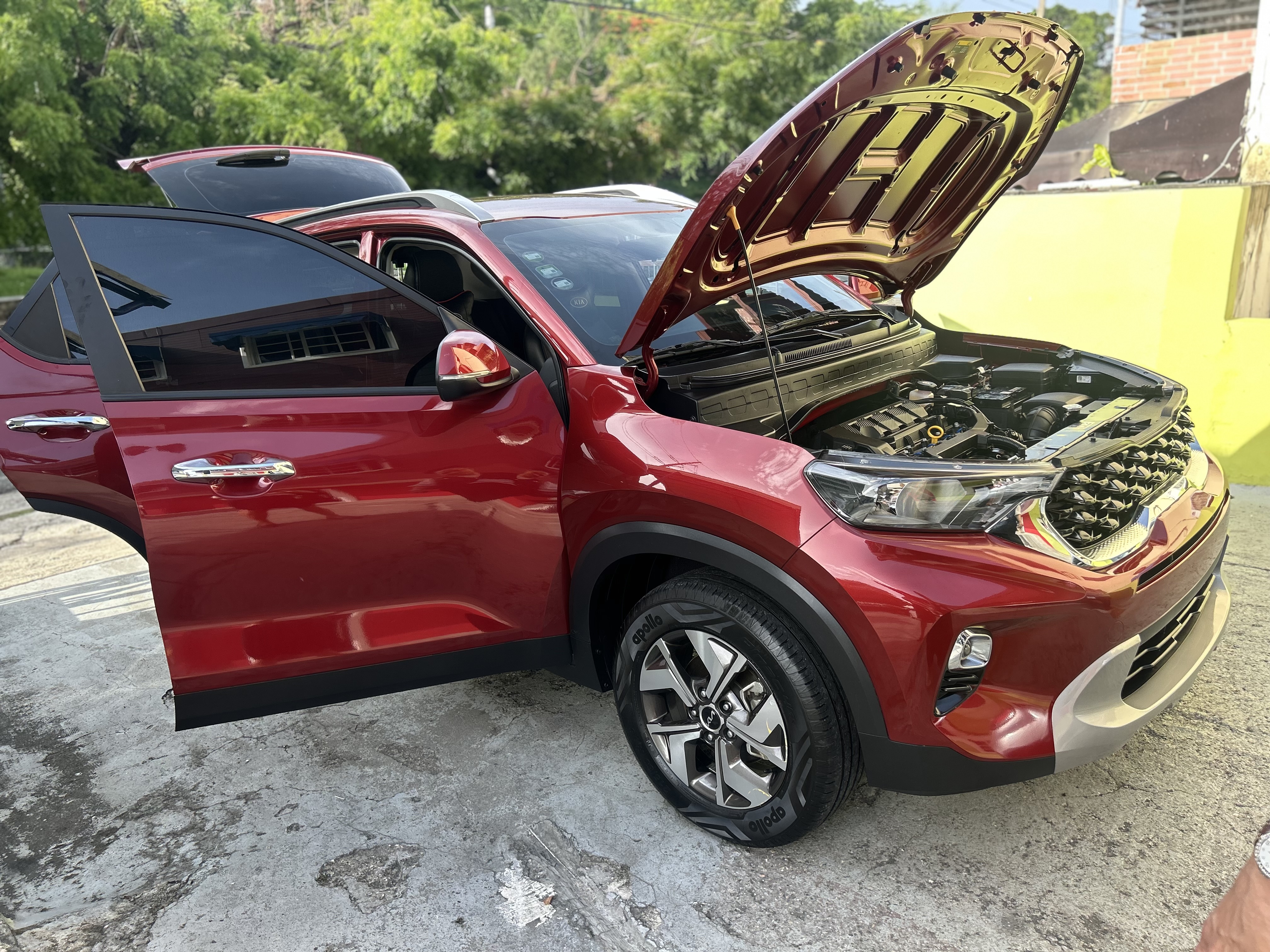 jeepetas y camionetas - KIA SONET 2023 2