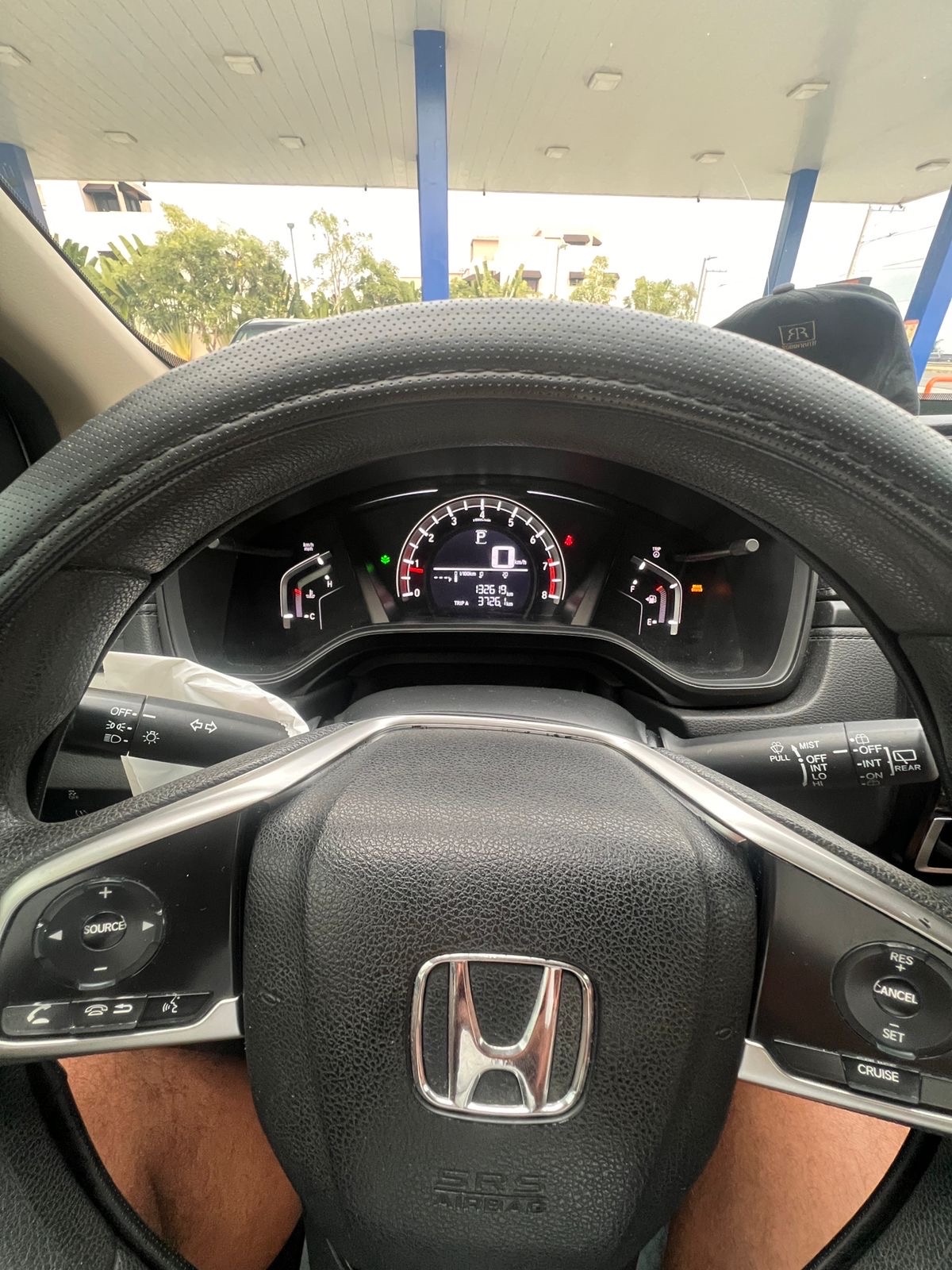 jeepetas y camionetas - Honda CRV blanca 2018 8