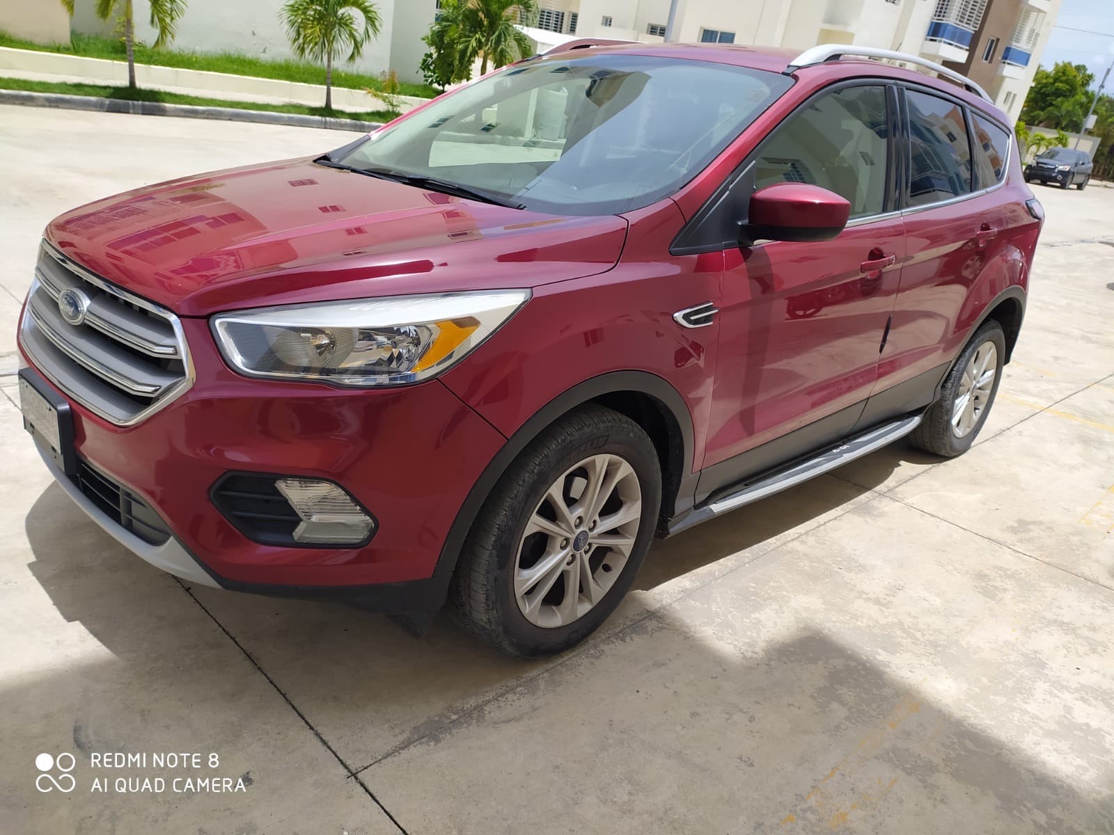 jeepetas y camionetas - Ford Escape 2017 Negociable  1