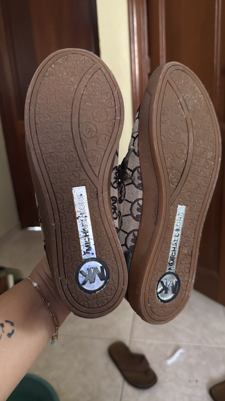 zapatos unisex - Comodos y Elegantes Zapatos Michael Kors, Unisex 3