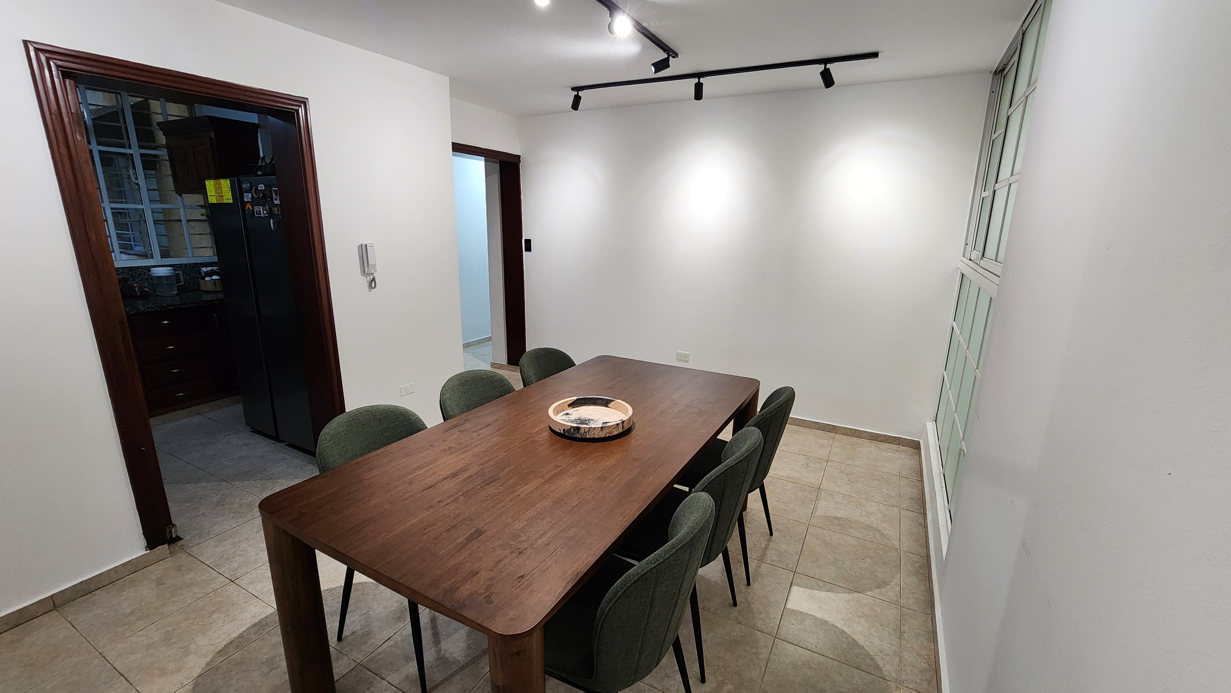 apartamentos - Venta De Apartamento Clásico De 3 Hab En El Vergel 2