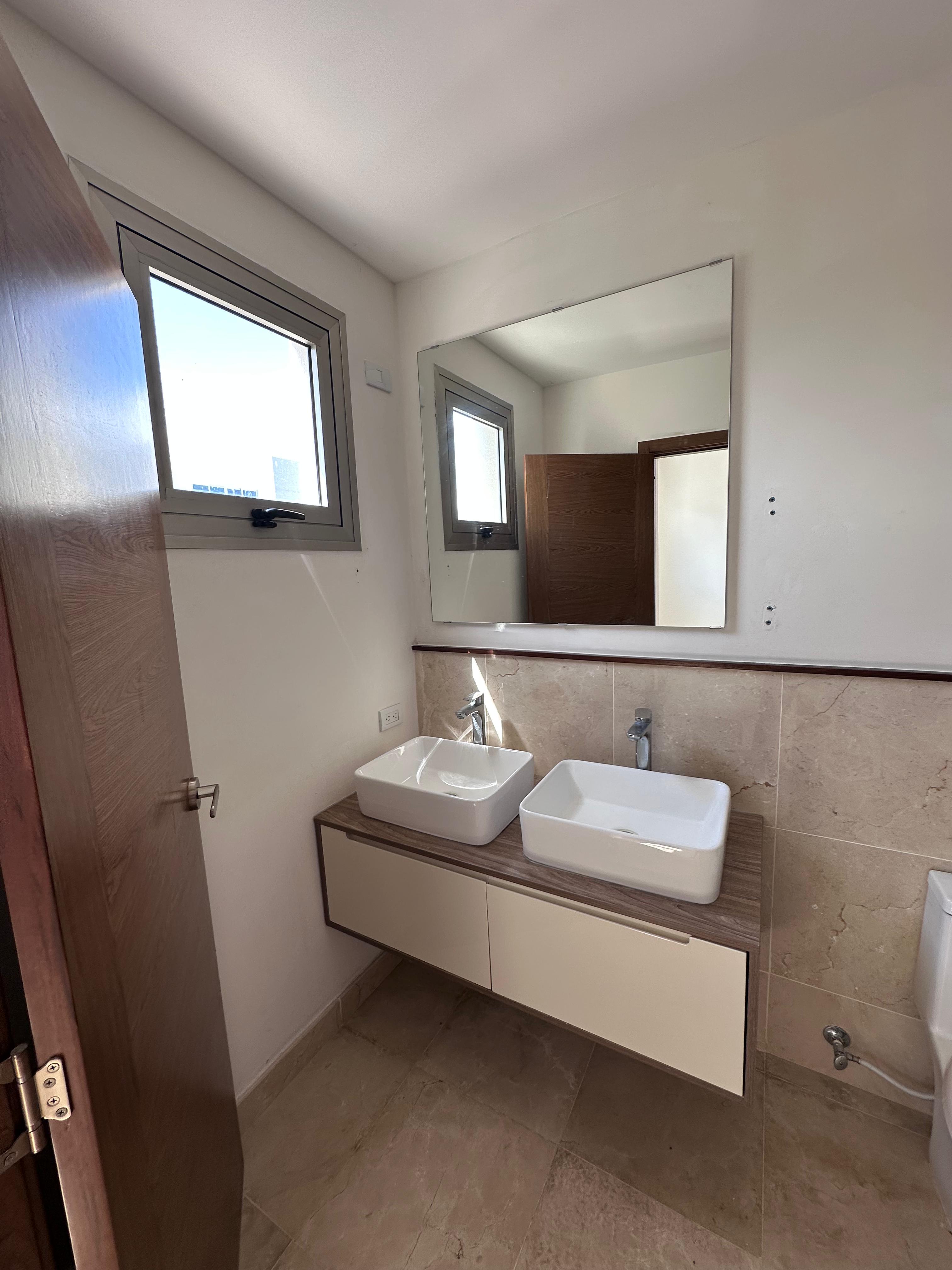 apartamentos - Apartamento en renta ubicado en ensanche naco 5