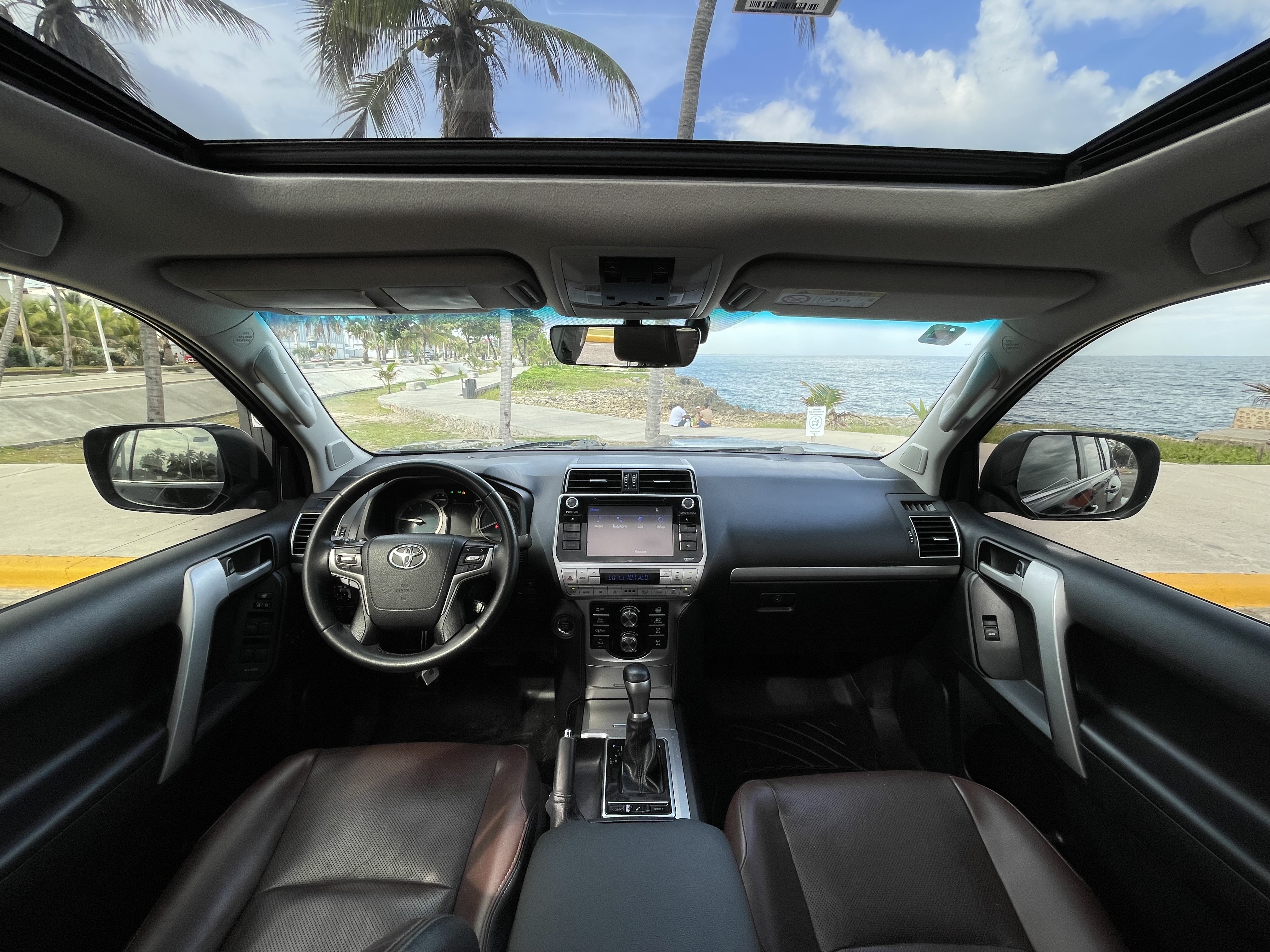 jeepetas y camionetas - Toyota Land Cruiser Prado VXL 2020 6