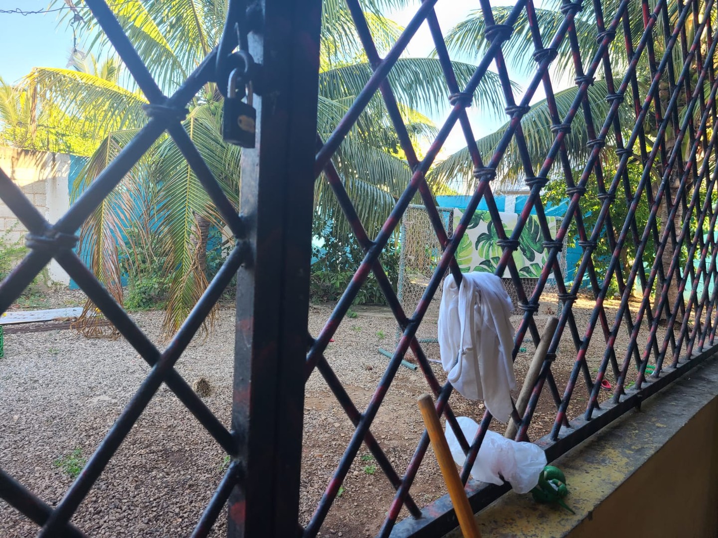 casas - Se Vende Está Casa Grande de 2 Niveles con Mucho Patio 5