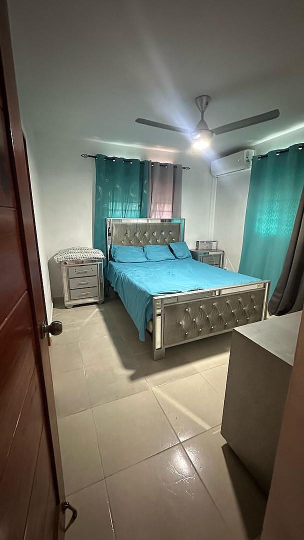 apartamentos - Apartamento en venta residencial california 2 entrando por la zona franca 2