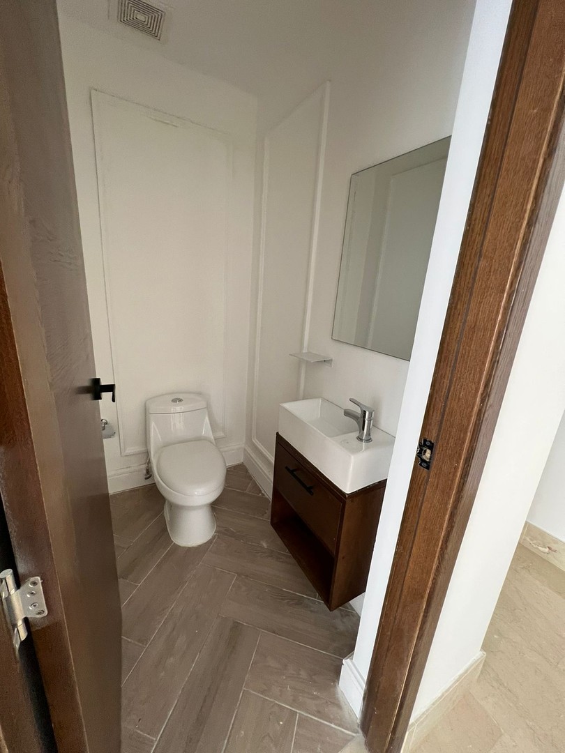 apartamentos - Apartamento en venta en Evaristo Morales 5