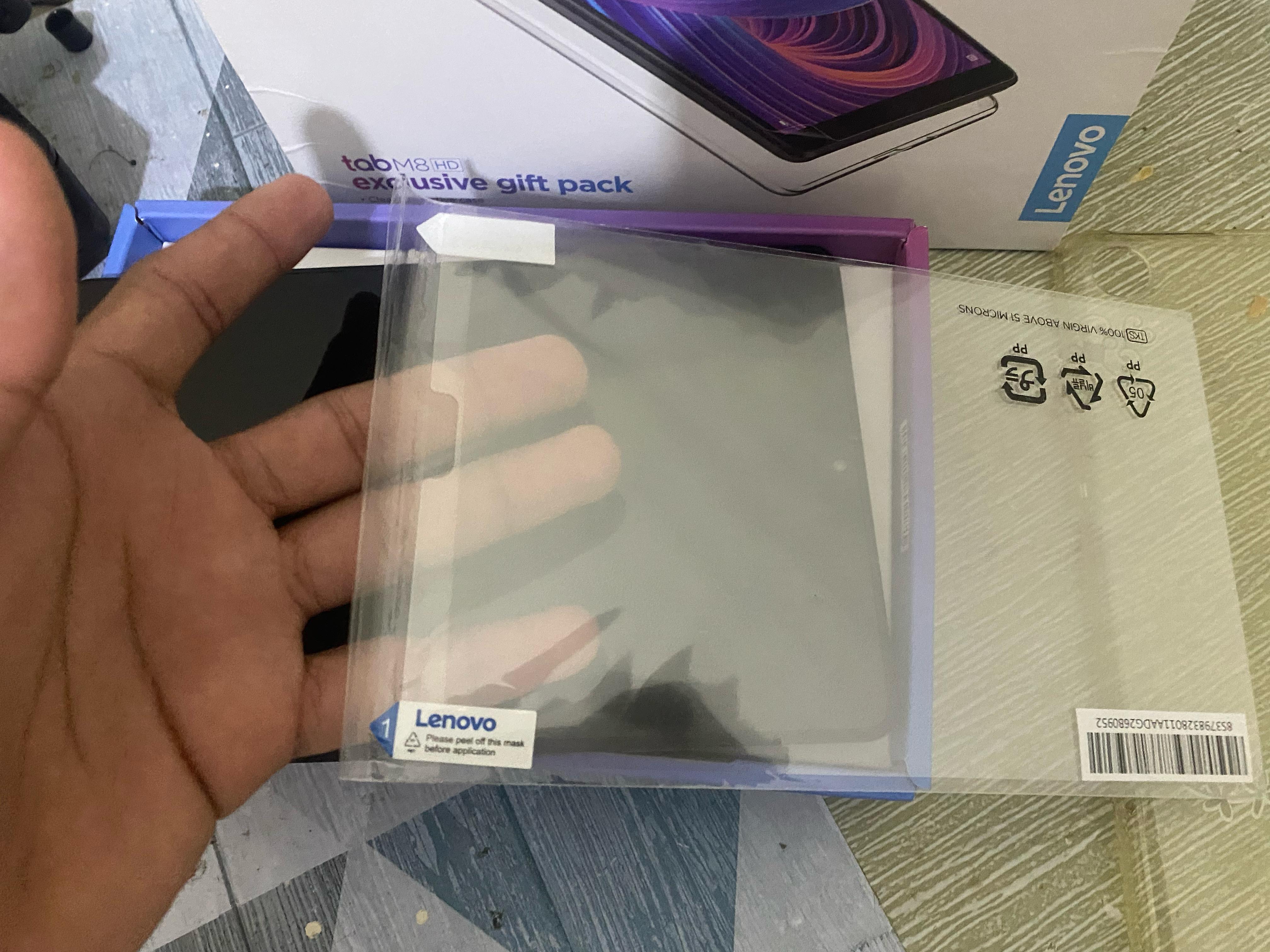 celulares y tabletas - SE VENDE TABLET LENOVO NUEVA - NEGOCIABLE 2