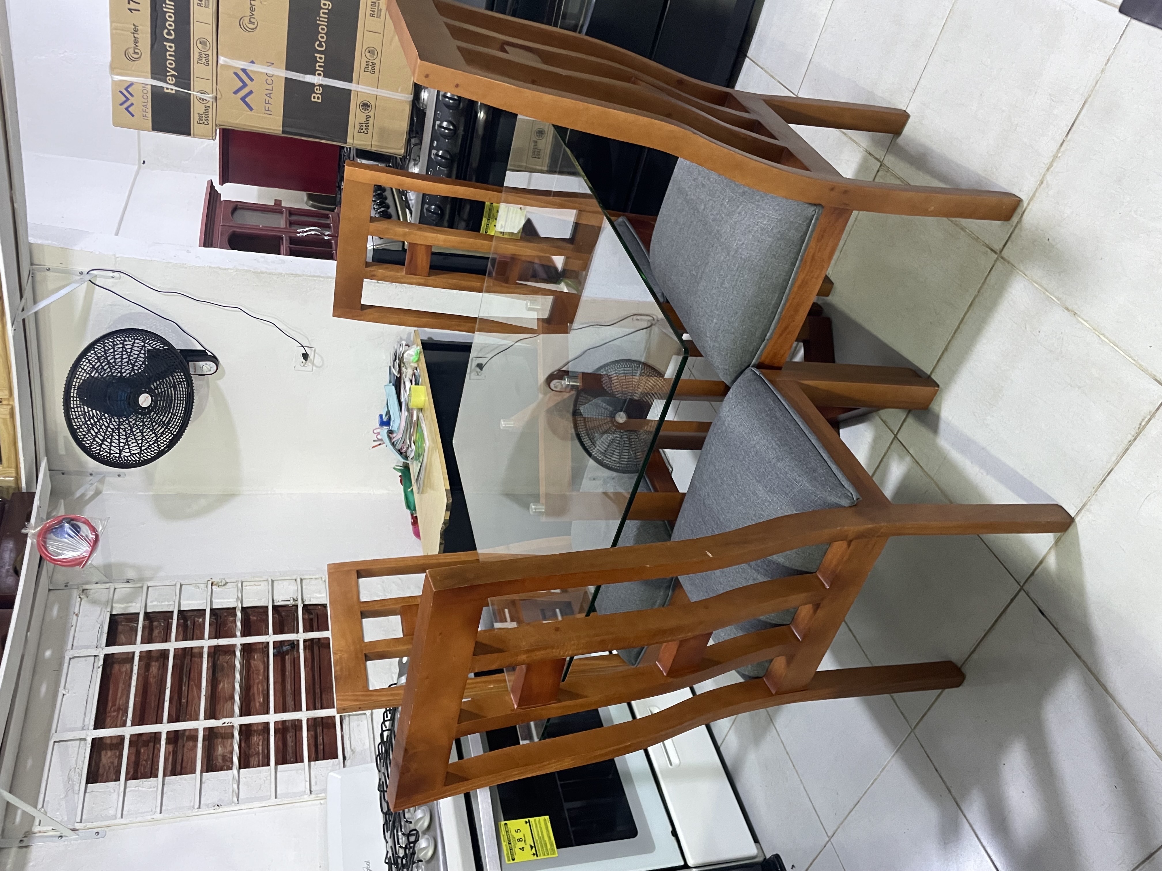 muebles y colchones - oferta de comedor de 4 sillas en caoba criolla con garantía  2