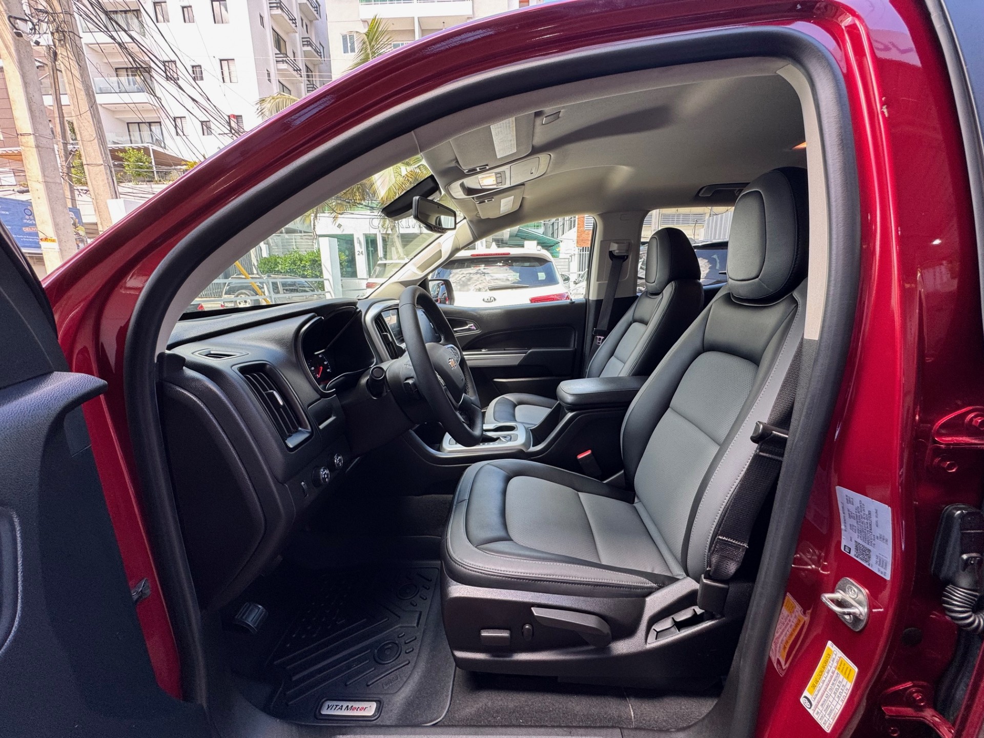 jeepetas y camionetas - Chevrolet Colorado 2021 americana  6