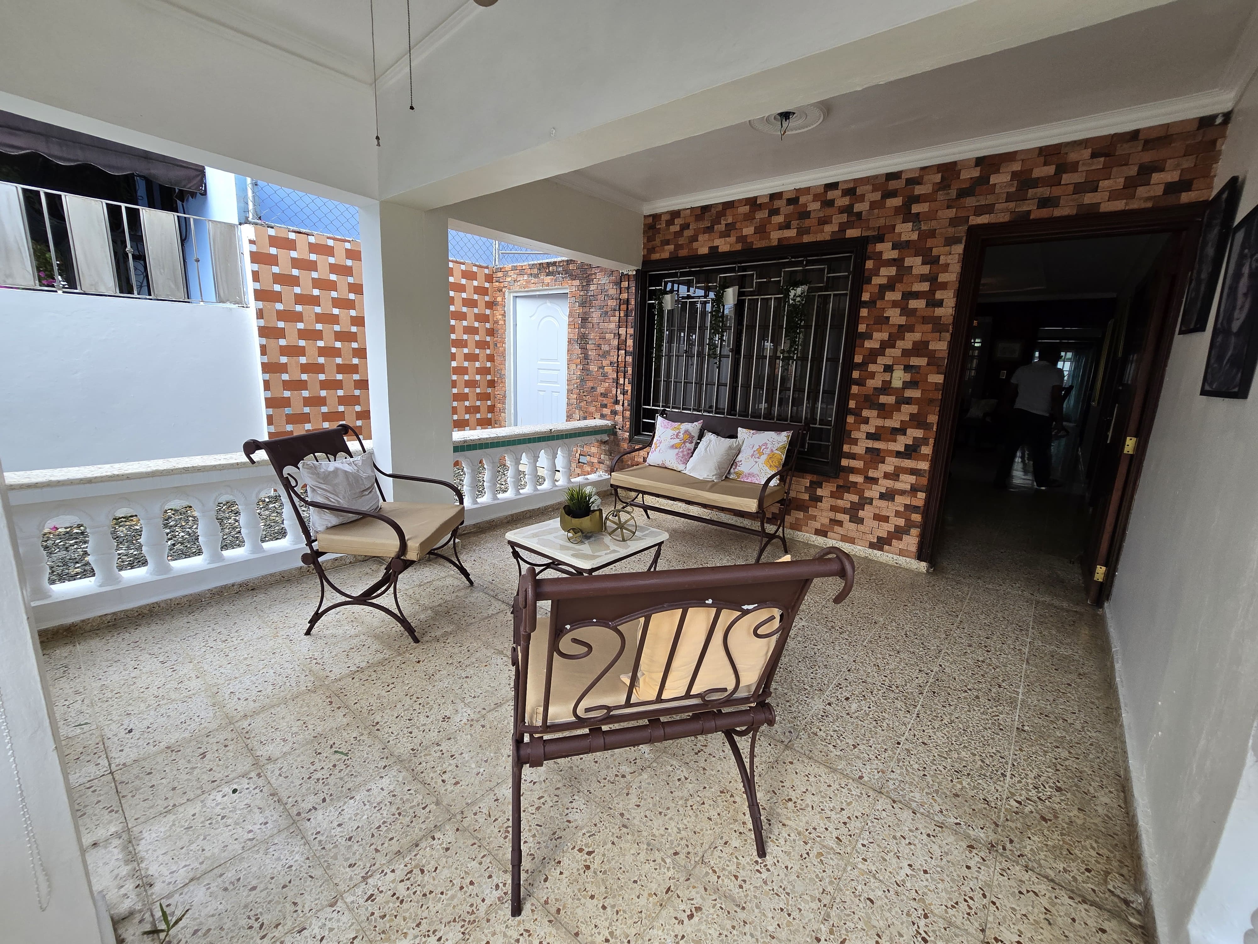 casas - Casa amuebla en Colinas del Seminario Los Rios. 8