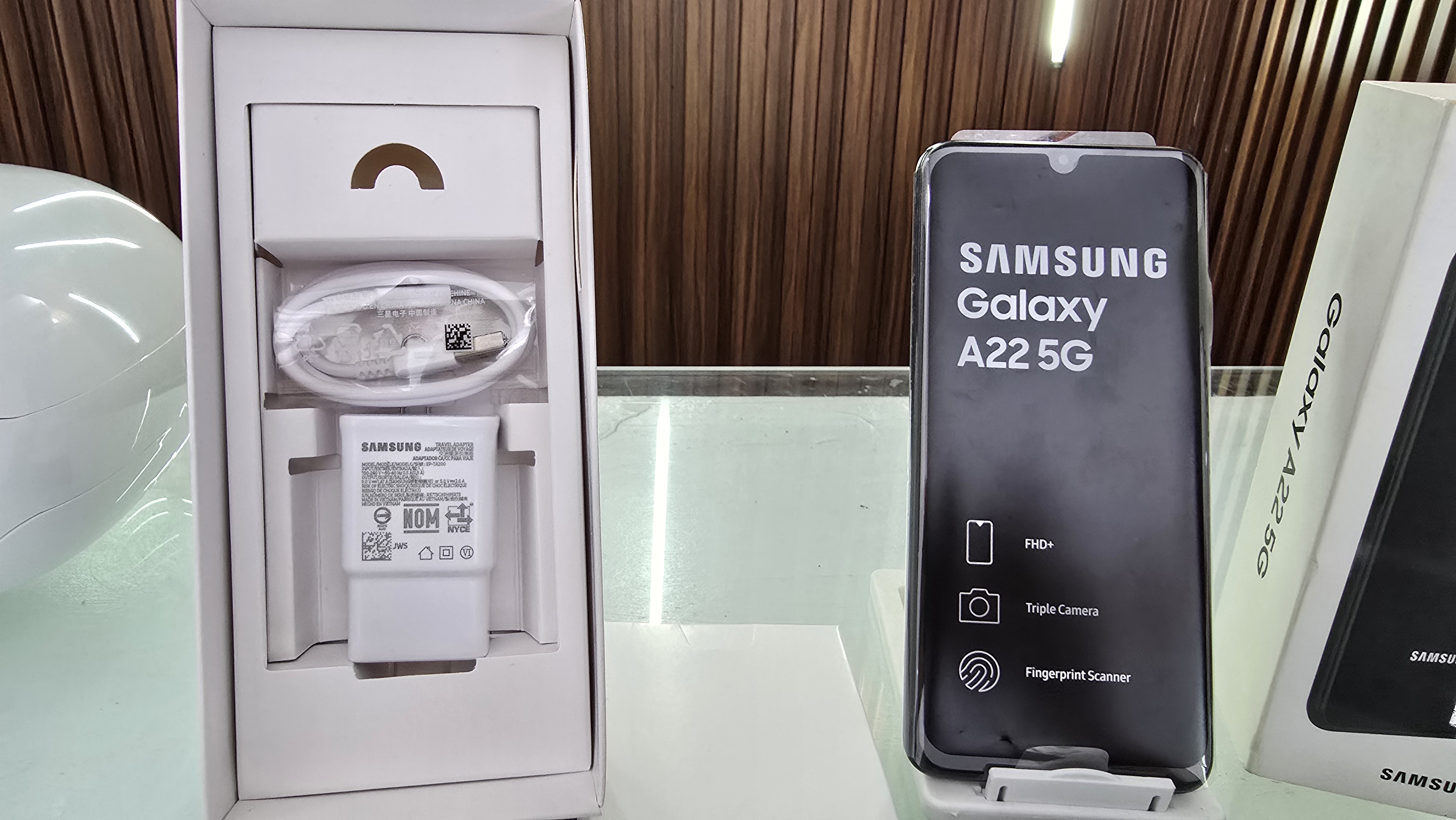 celulares y tabletas - Samsung Galaxy A22 5G 128GB Negro desbloqueado  1