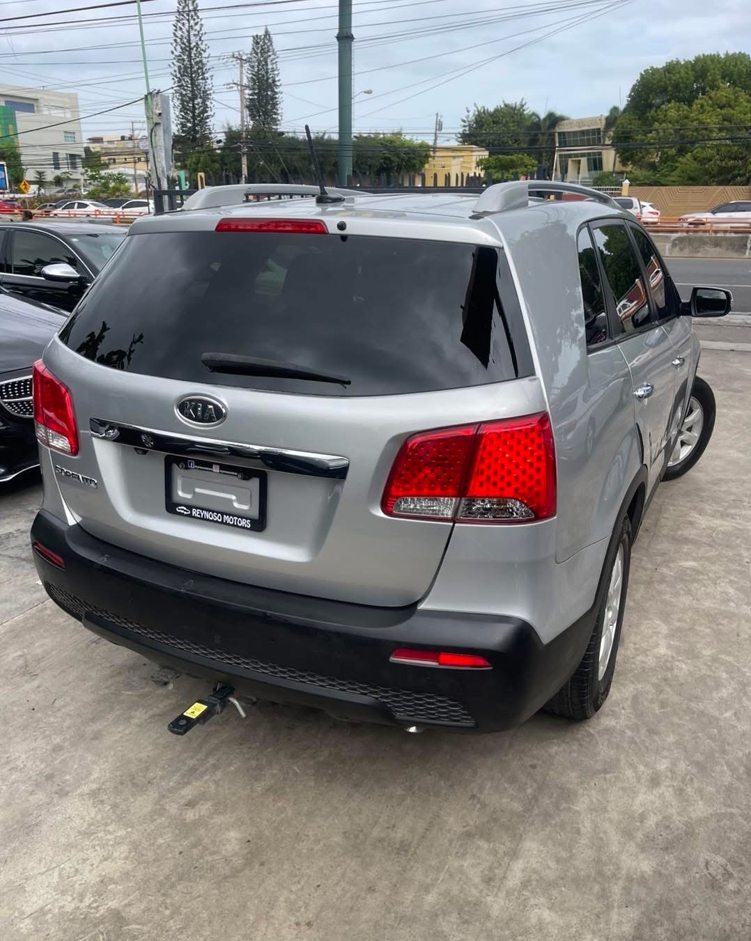 jeepetas y camionetas - KIA SORENTO LX 2012 4