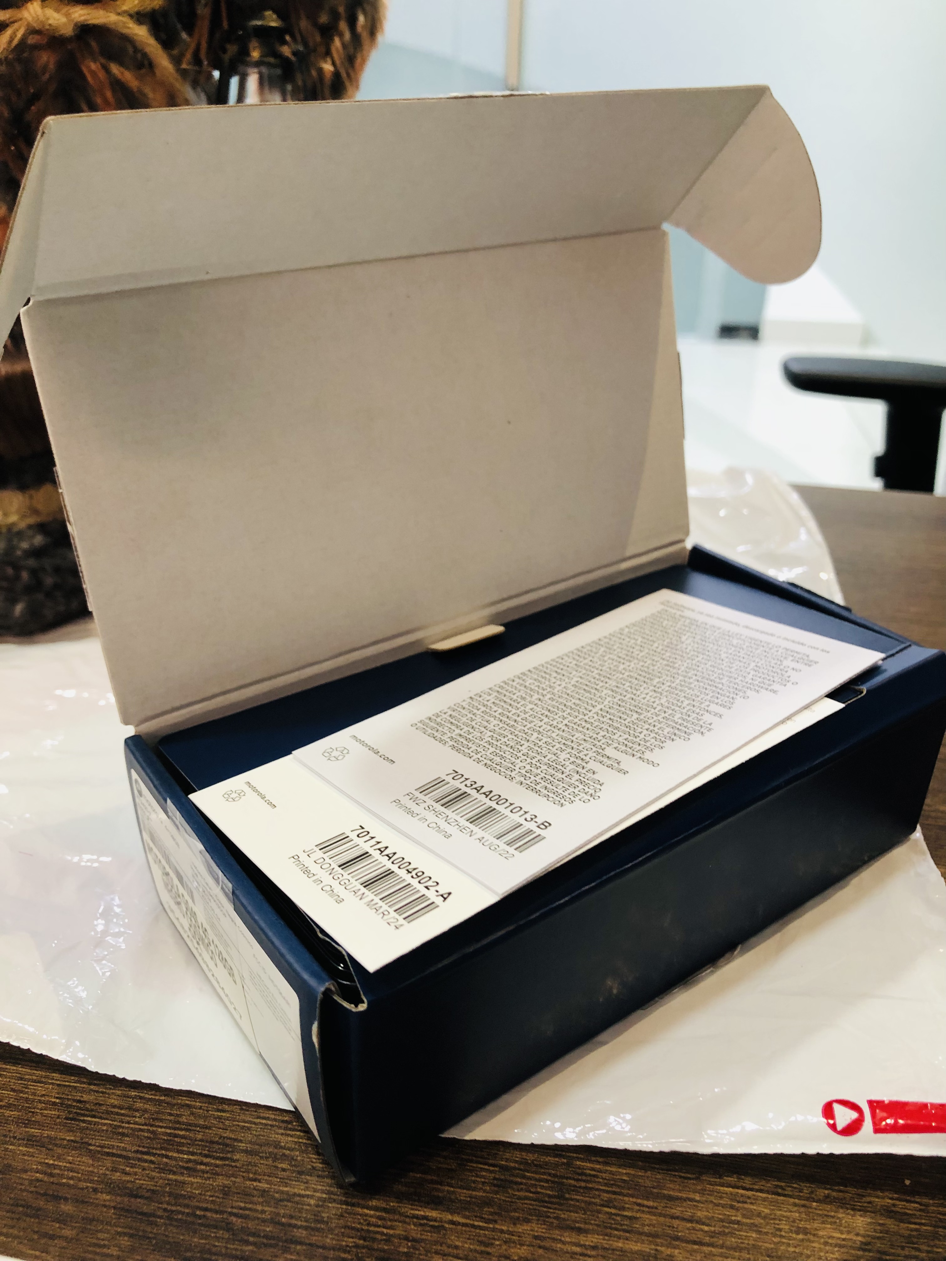 celulares y tabletas - Nuevo MOTOROLA 128gb NEGRO COSMICO 4
