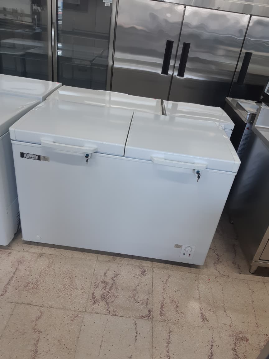 equipos profesionales - Freezer keeprite 430Lt 110V 2 puertas 15ft³