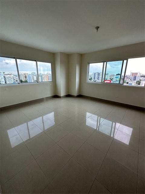 apartamentos - Venta de apartamento con 400mts en bella vista con vista al mar  4
