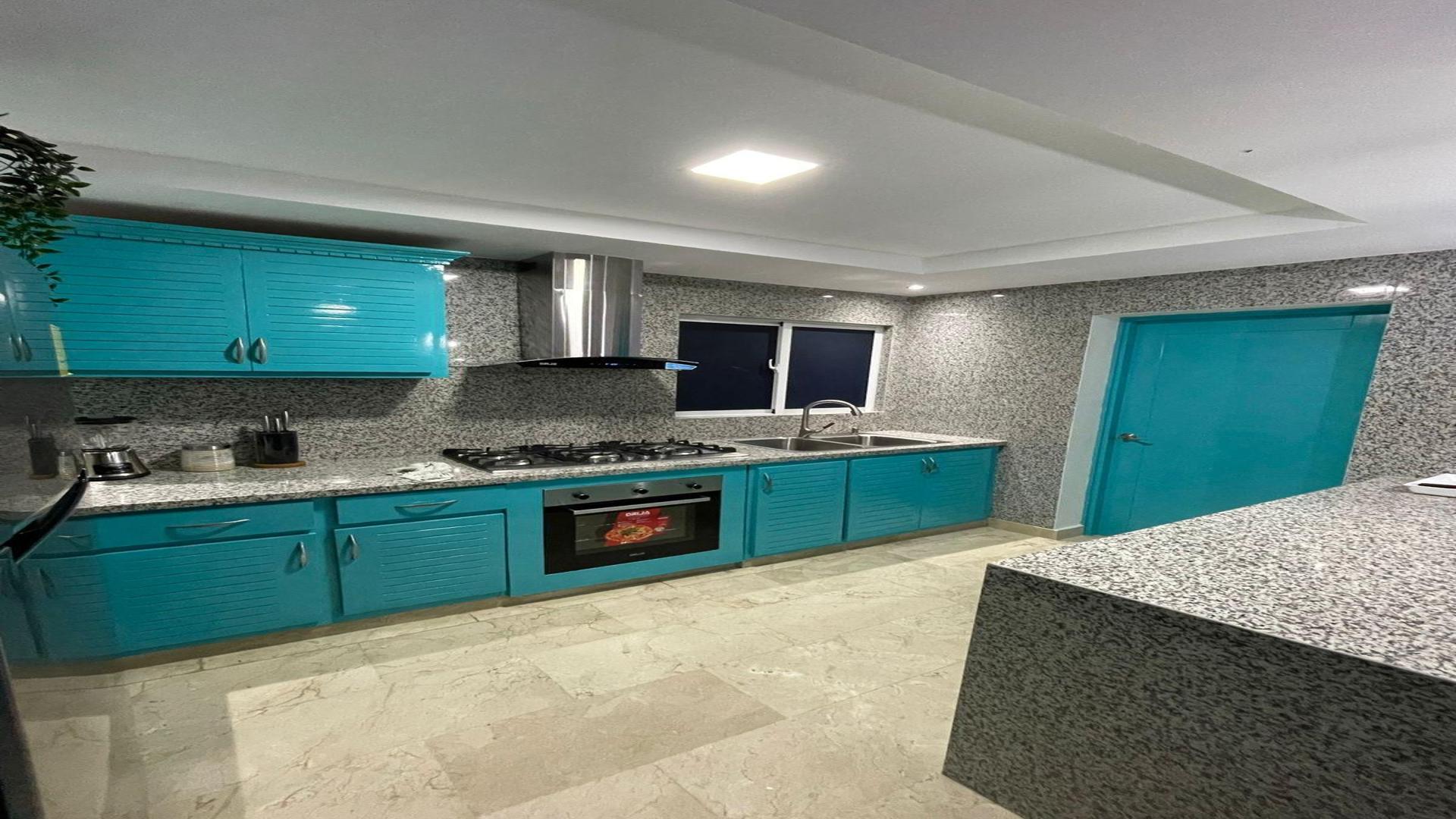 casas vacacionales y villas - VENDO ESPECTACULAR VILLA EN JUAN DOLIO 4