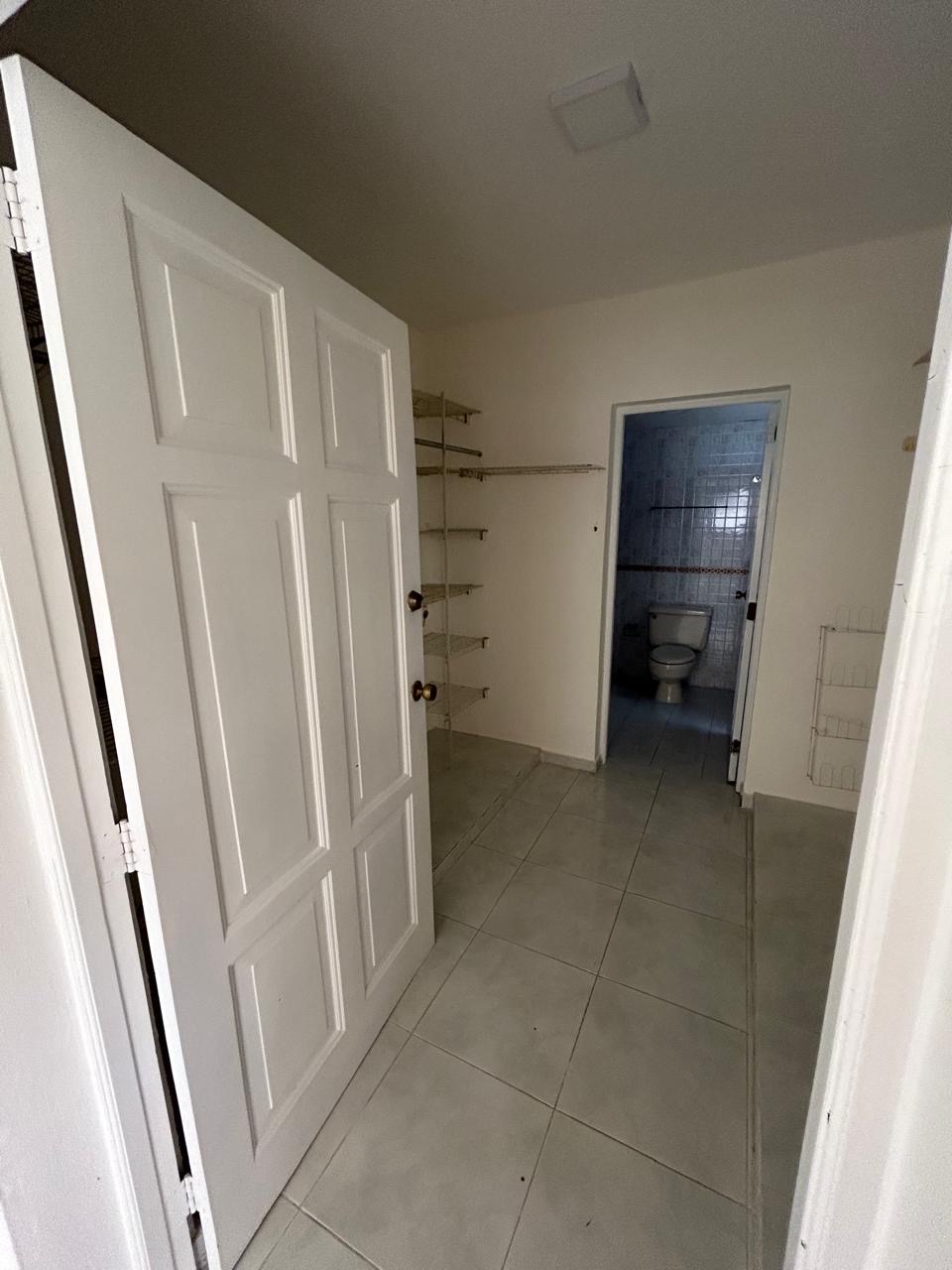 apartamentos - apartamento en alquiler -Evaristo Morales 1