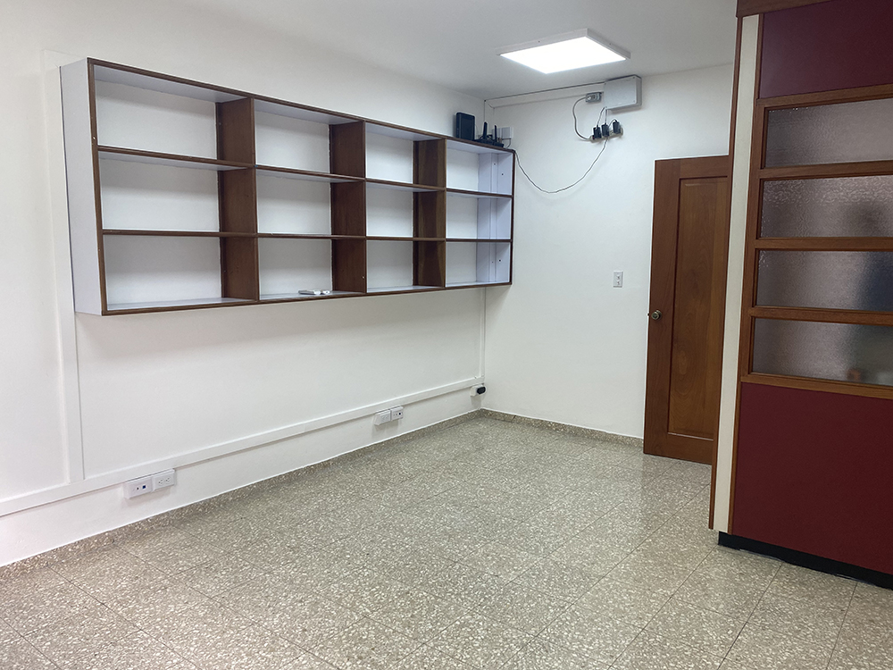 oficinas y locales comerciales - Alquiler: Local para Oficinas en La Esperilla 5