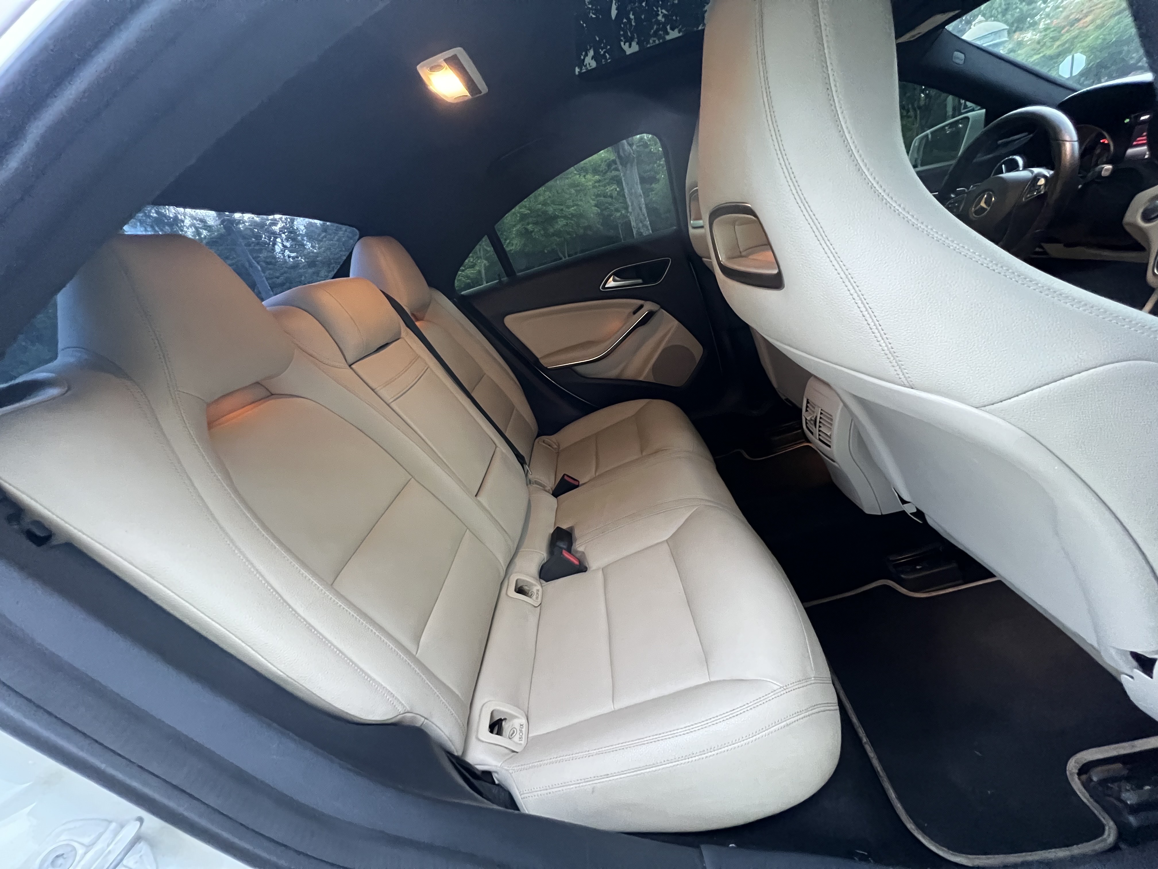 carros - Mercedes benz CLA250 4 matic vendo totalidad o traspaso  7