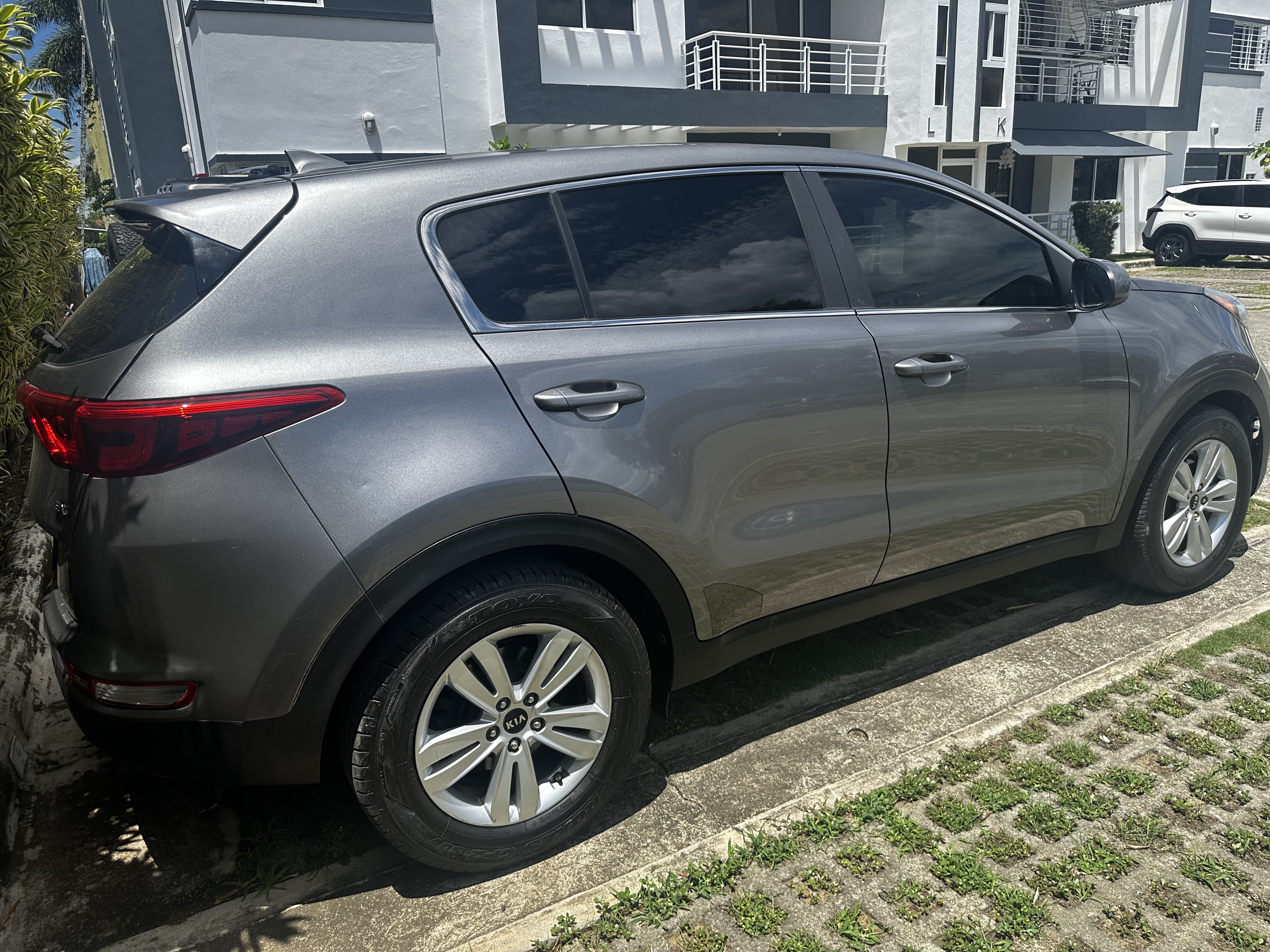 jeepetas y camionetas - Kia sportege 2017 EX 4