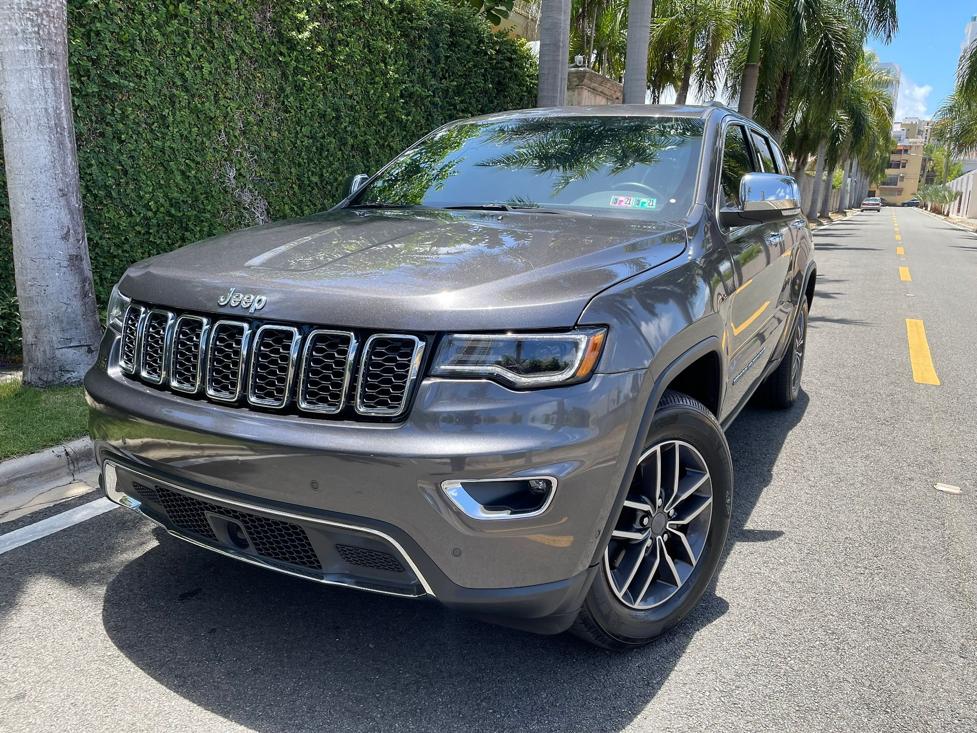 jeepetas y camionetas - Grand Cherokee 2019 • Gris • Recién importado 0