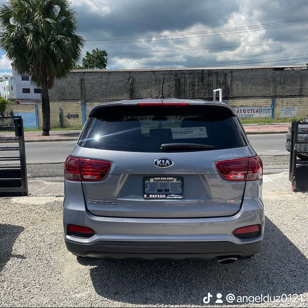 jeepetas y camionetas - Kia Sorento LX 2020 AWD  5