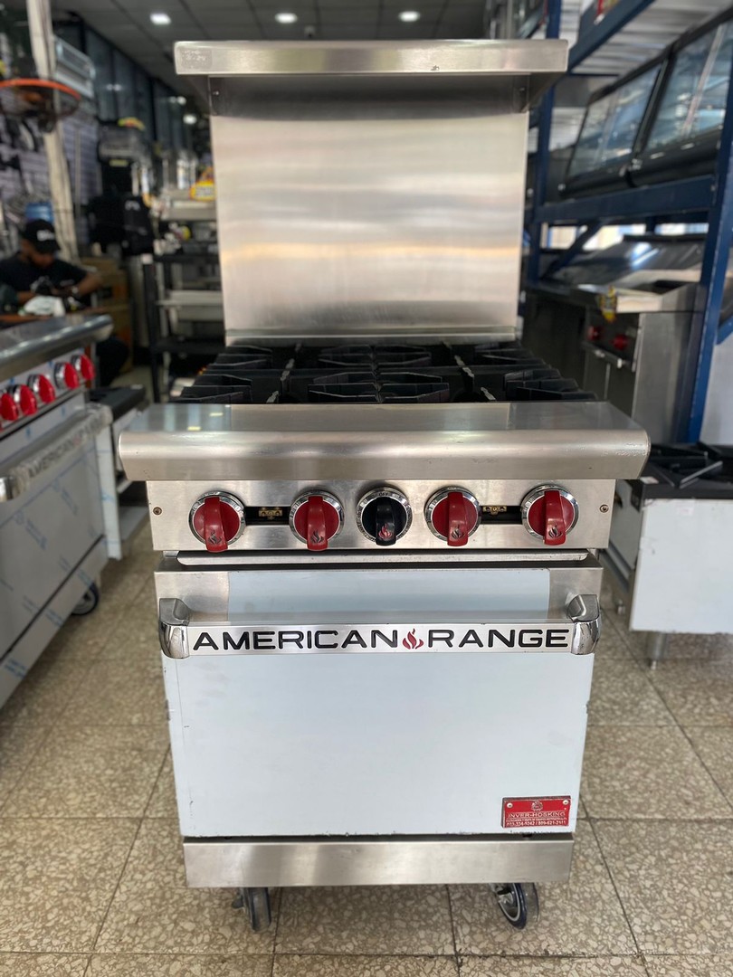 equipos profesionales - Estufa American Range de 4 Hornillas con Horno 