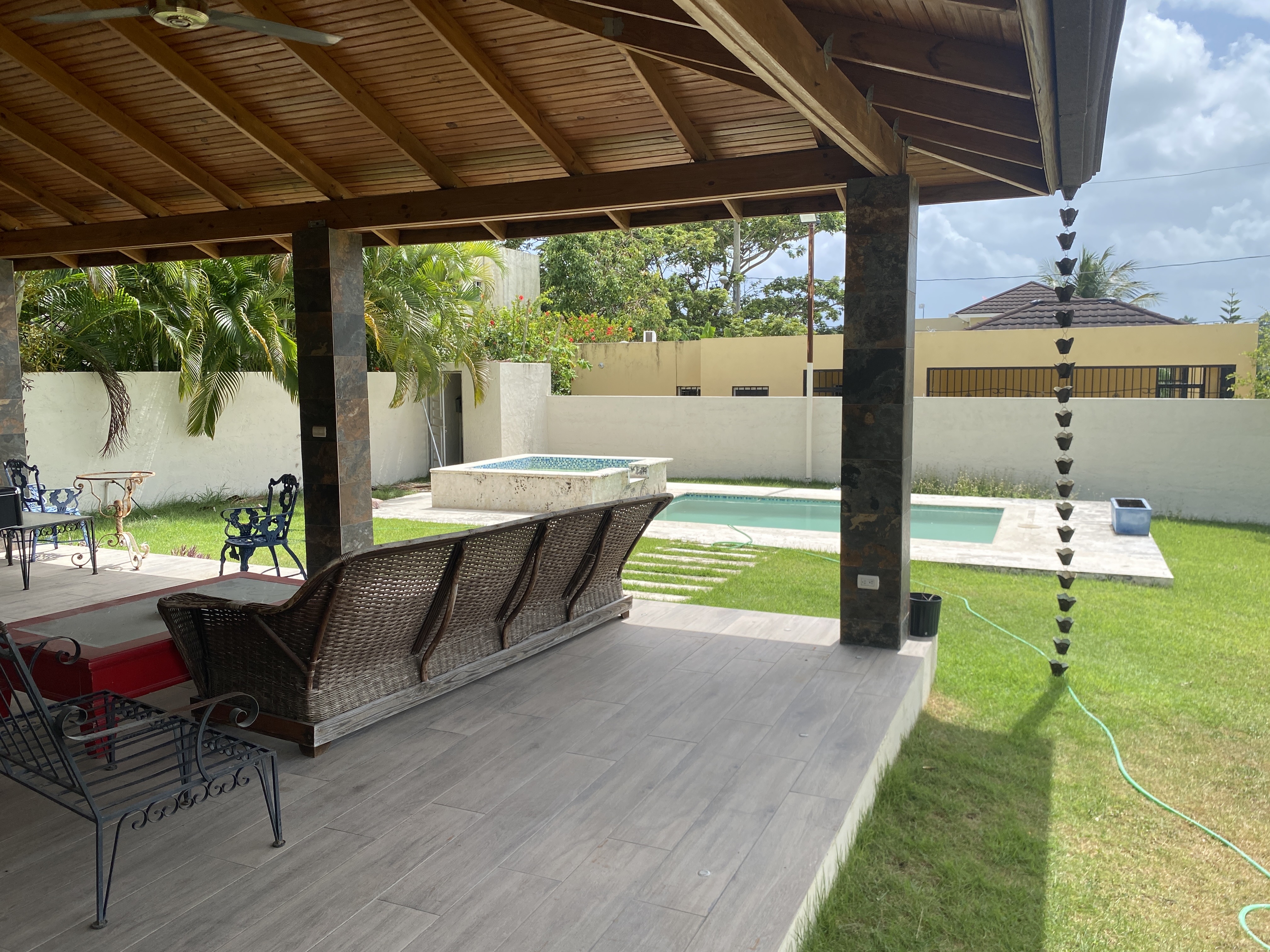 casas - casa con patio en Pto Pta  8
