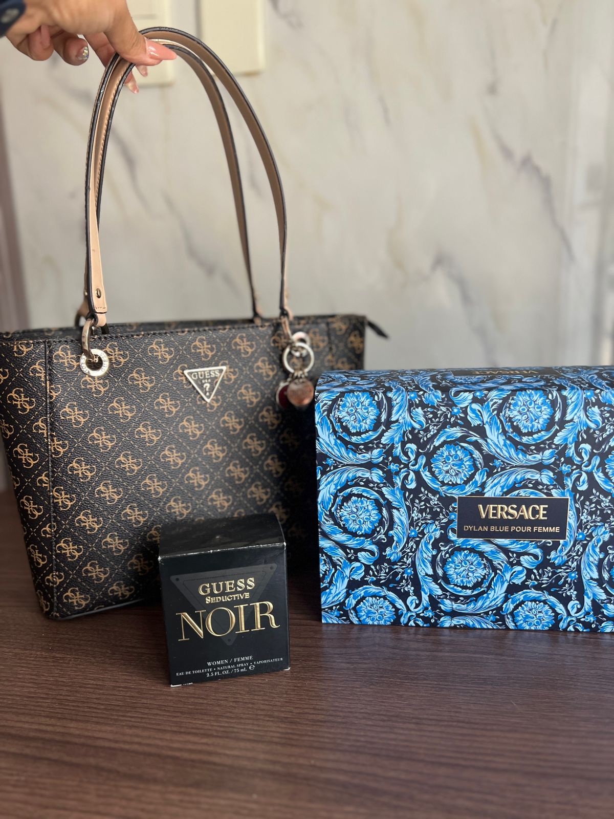 salud y belleza - Fragancias (perfume de mujer) y carteras original 3