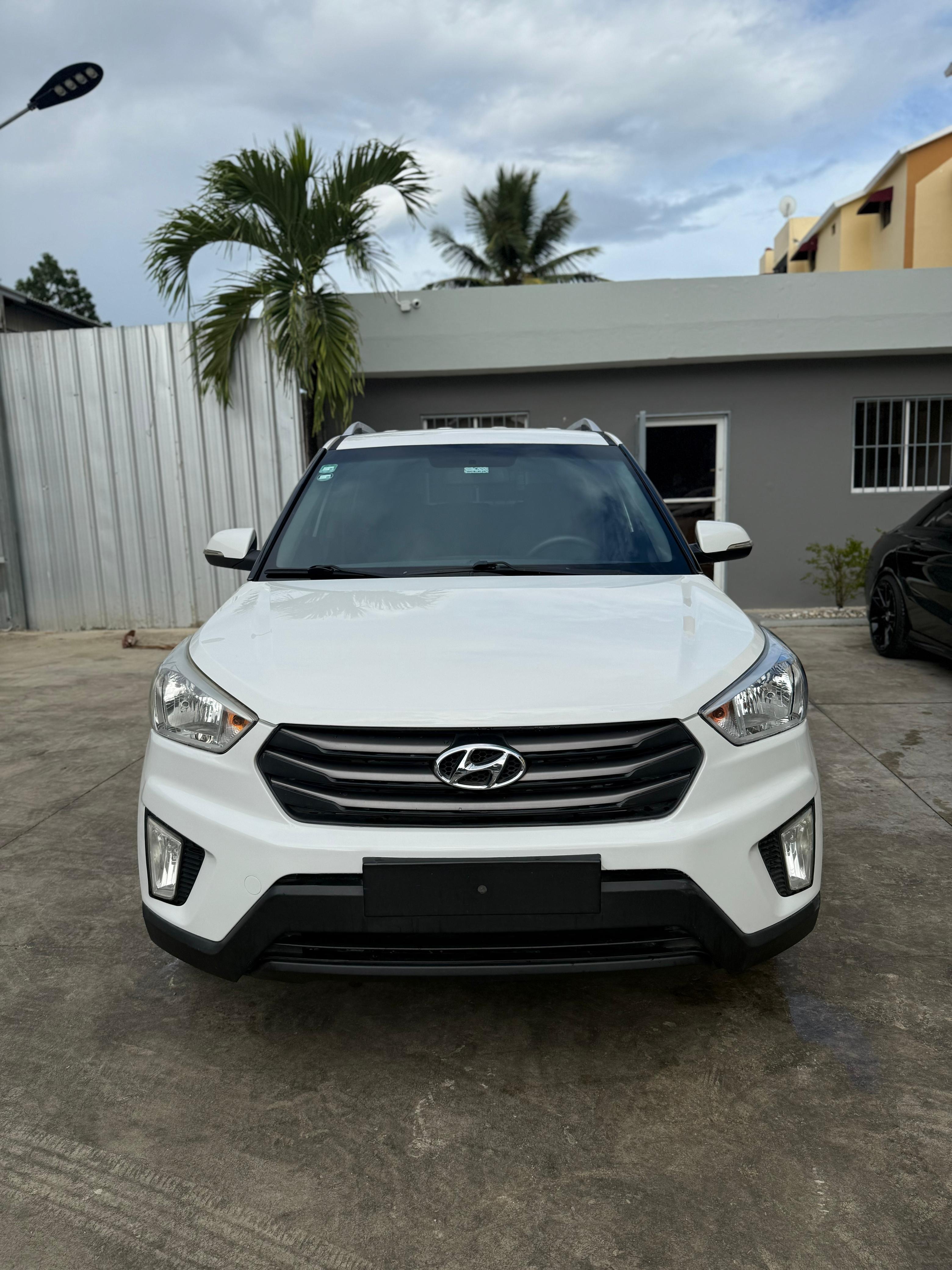jeepetas y camionetas - Hiunday Cantus 2016 4