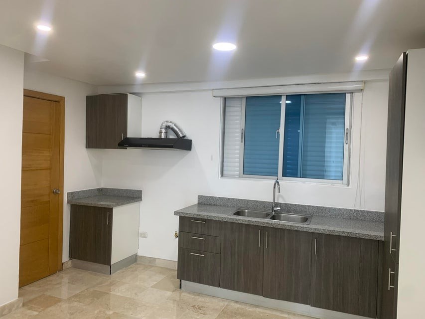 apartamentos - Apartamento en alquiler #24-1578 con 1 dormitorio, balcón, área de lavado. 3