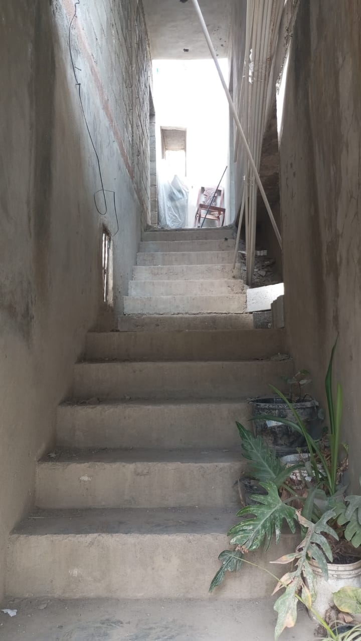 casas - Venta de casa 2do nivel en La Caleta, excelente ub 5