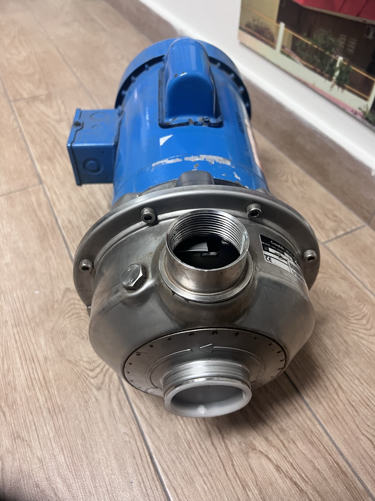 herramientas, jardines y exterior - Bomba Americana marca EMERSON 1 HP 1