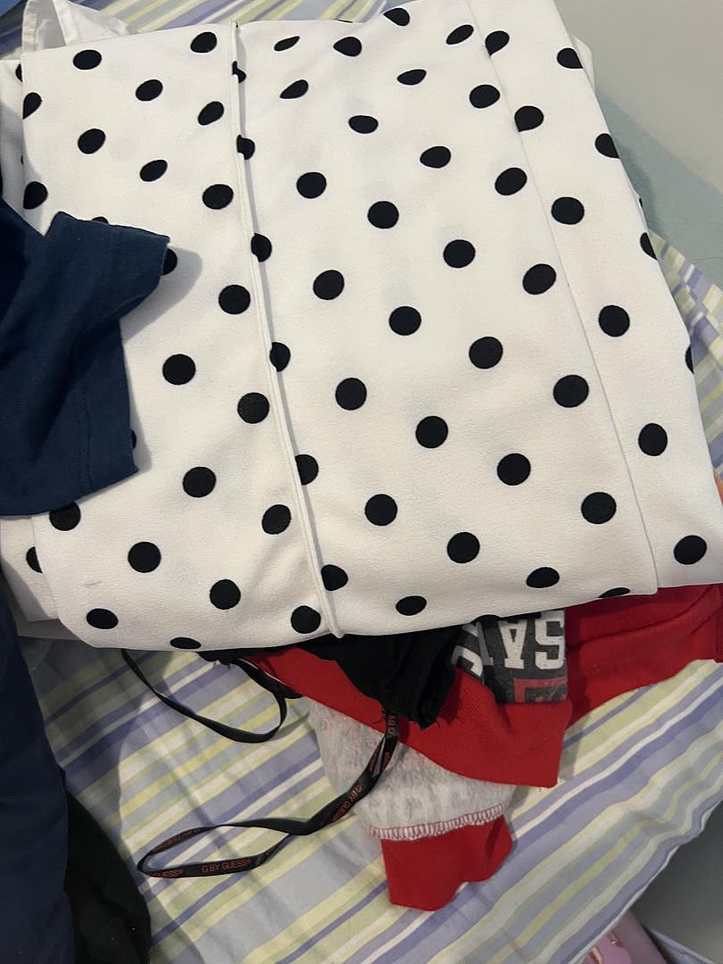 ropa para mujer - Ropa mixta de mujer y niño y tenis  0