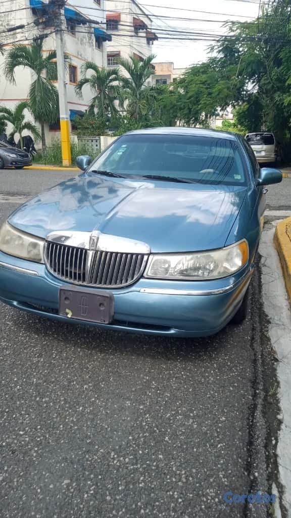 carros - Lincoln town car como nuevo  2