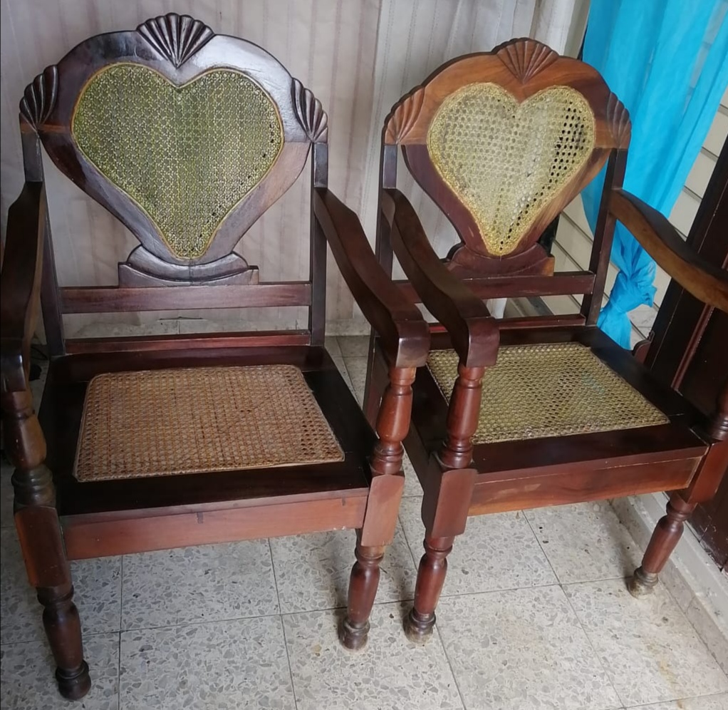 muebles y colchones - 2 butacas antiguas decorativas
