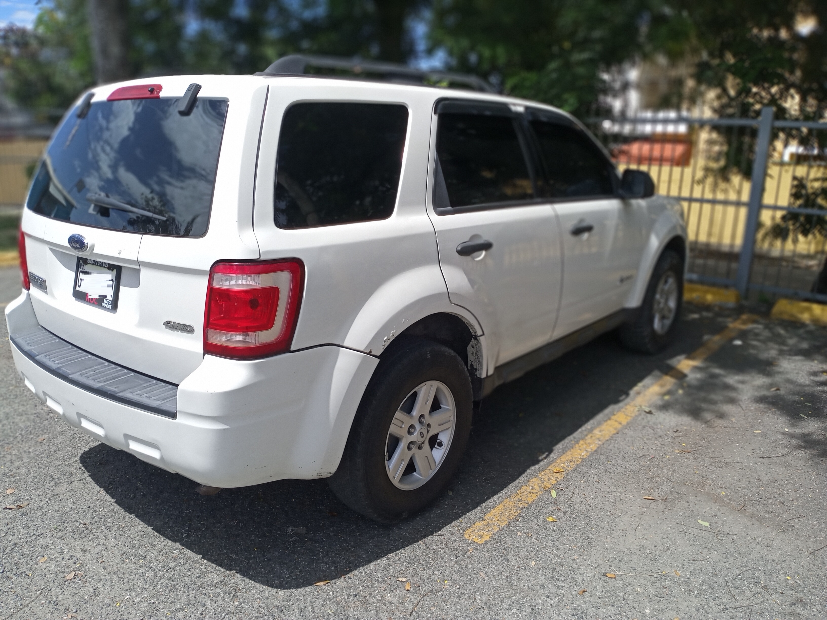 jeepetas y camionetas - FORD ESCAPE HYBRID 2009 0