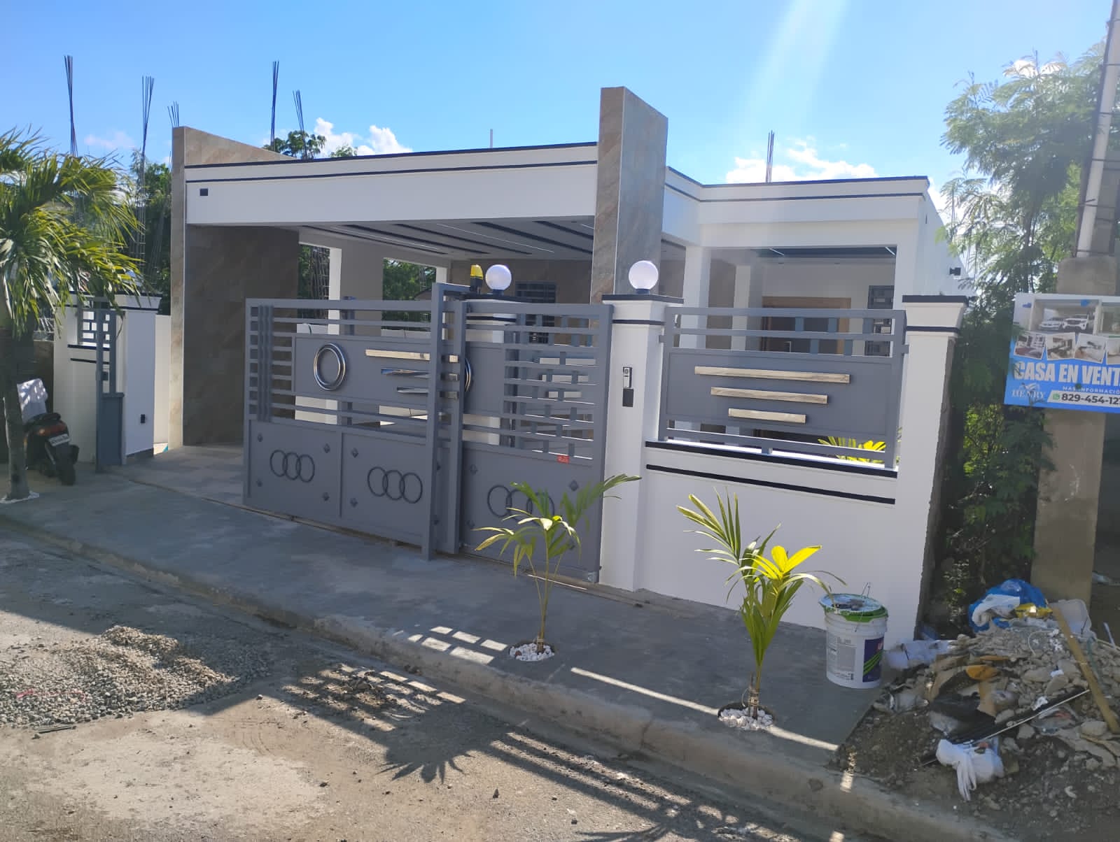casas - Tu Habitat ideal puede estar en los Prados, en esta moderna y hermosa casa. 1