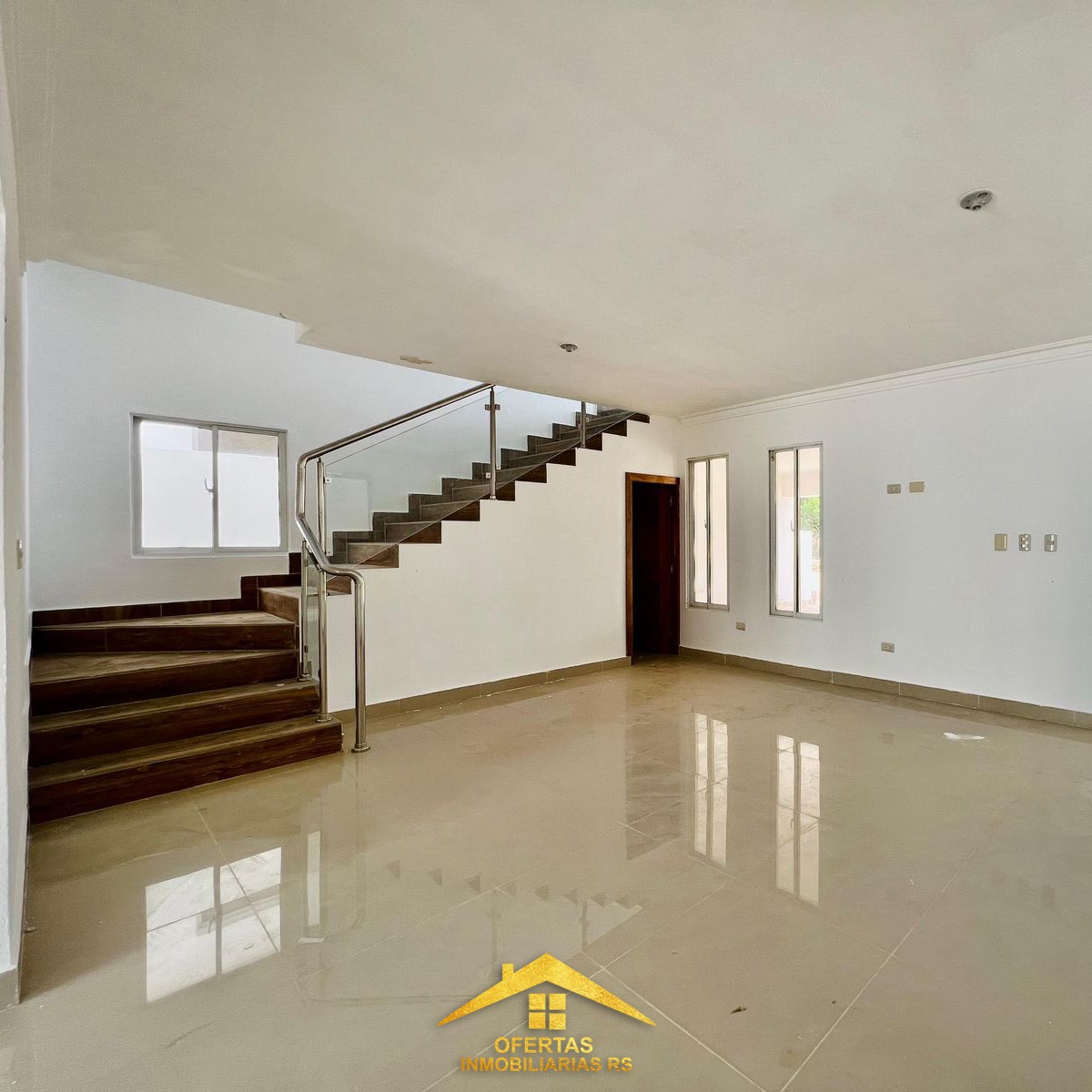 casas - Venta de Casa Autopista de San Isidro 1