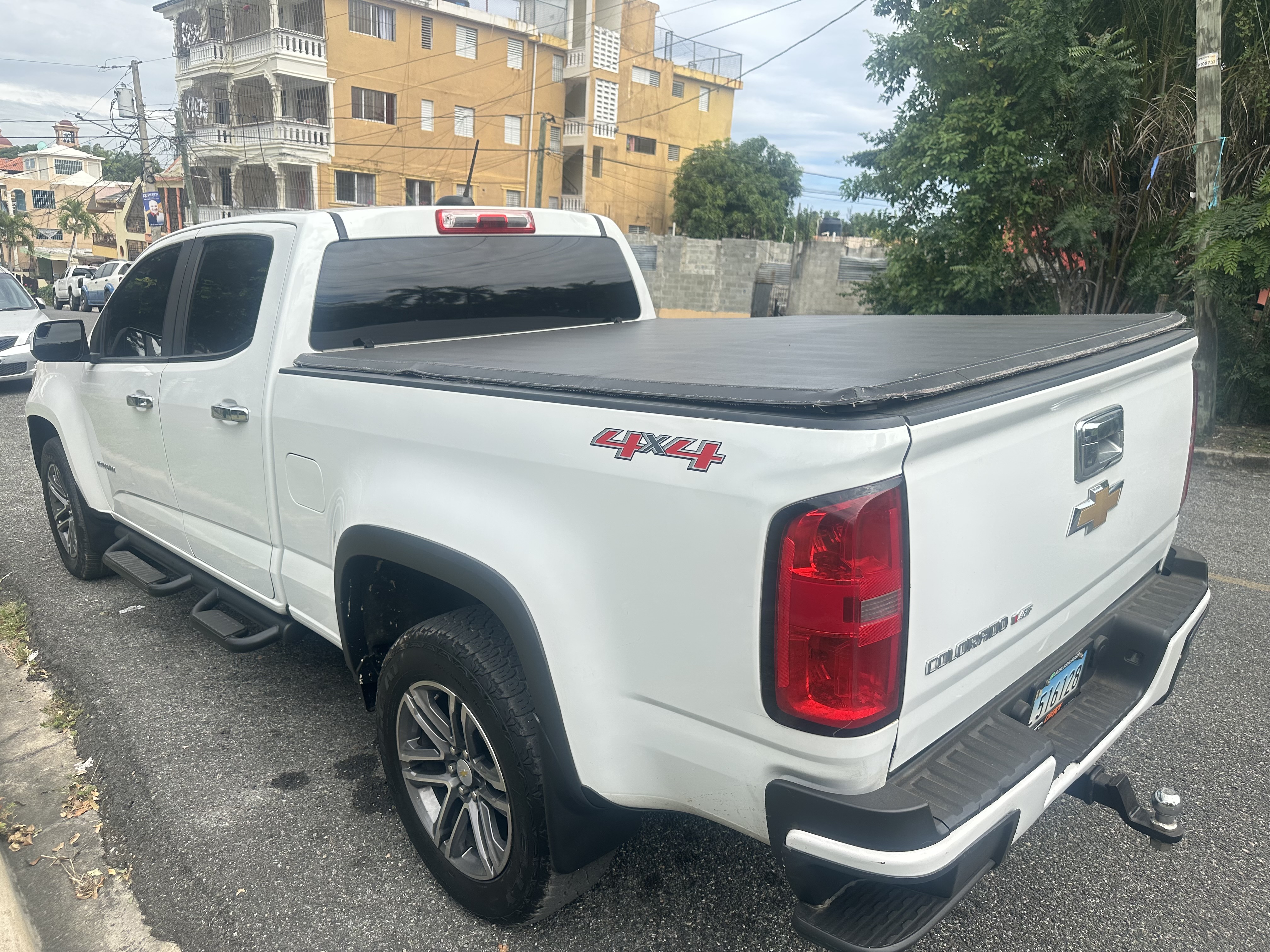 jeepetas y camionetas - La más nueva del país  6
