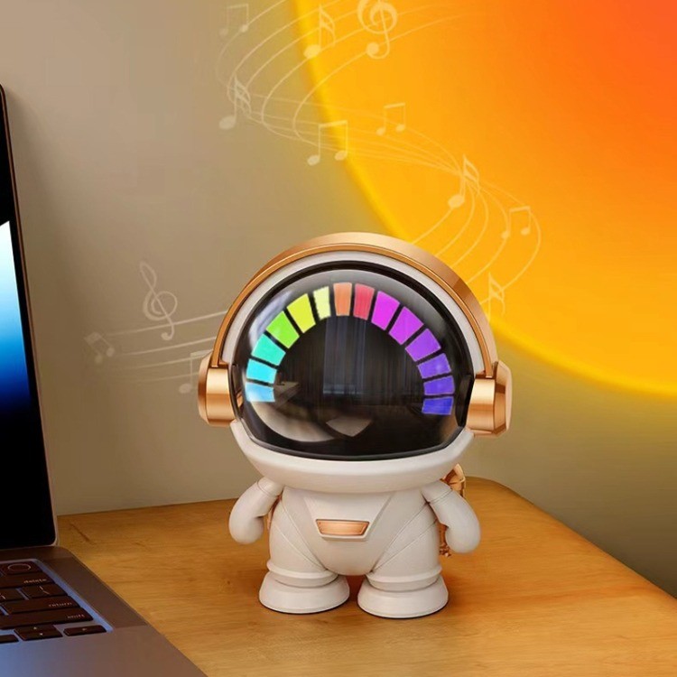 otros electronicos - Bocina tipo robot astronauta espacial con musica MY-7327 2