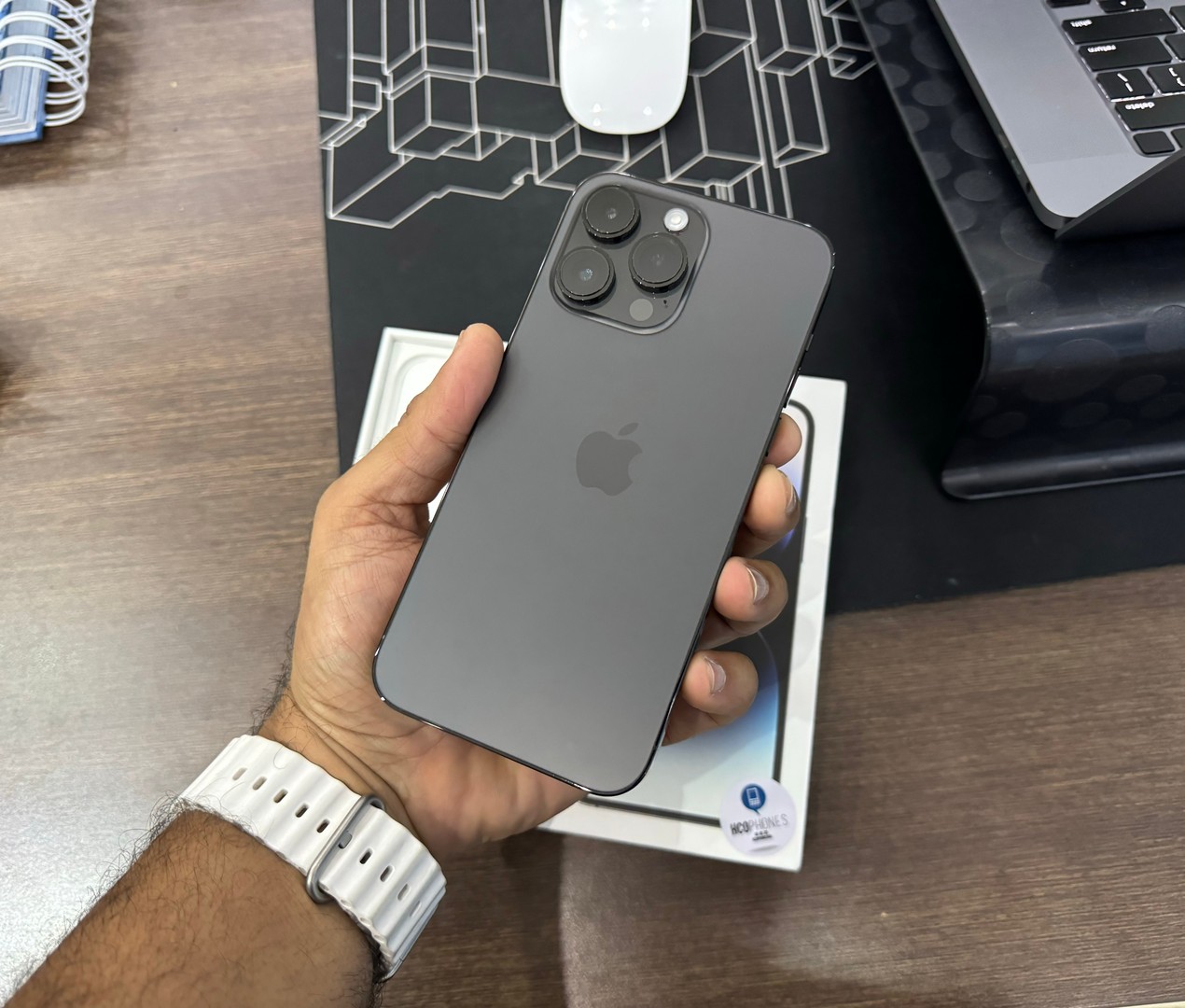 celulares y tabletas - iPhone 14 Pro Max 512GB Como Nuevo, Space Black, Desbloqueado 0