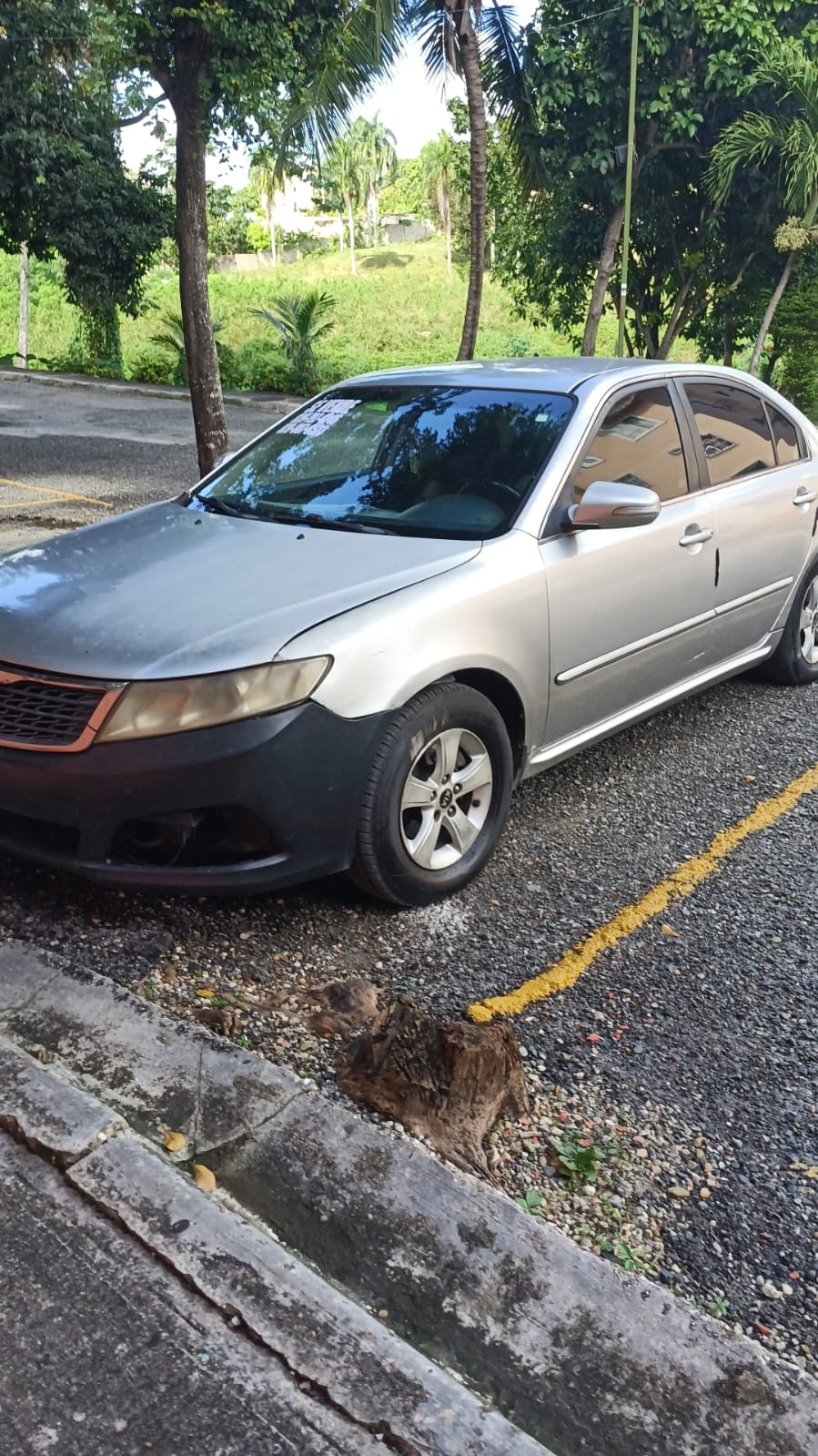 carros - Kia Lotze Gris año 2009 en venta 3