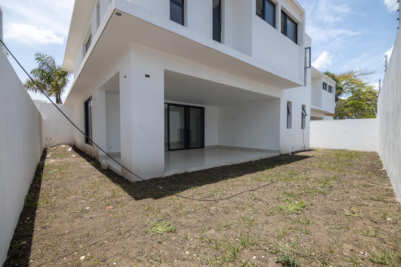 casas - CASA EN VENTA EN SANTIAGO. 7