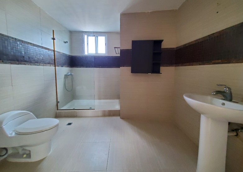 penthouses - Alquiler de amplio Penthouses Bella Vista con Linea Blanca  4