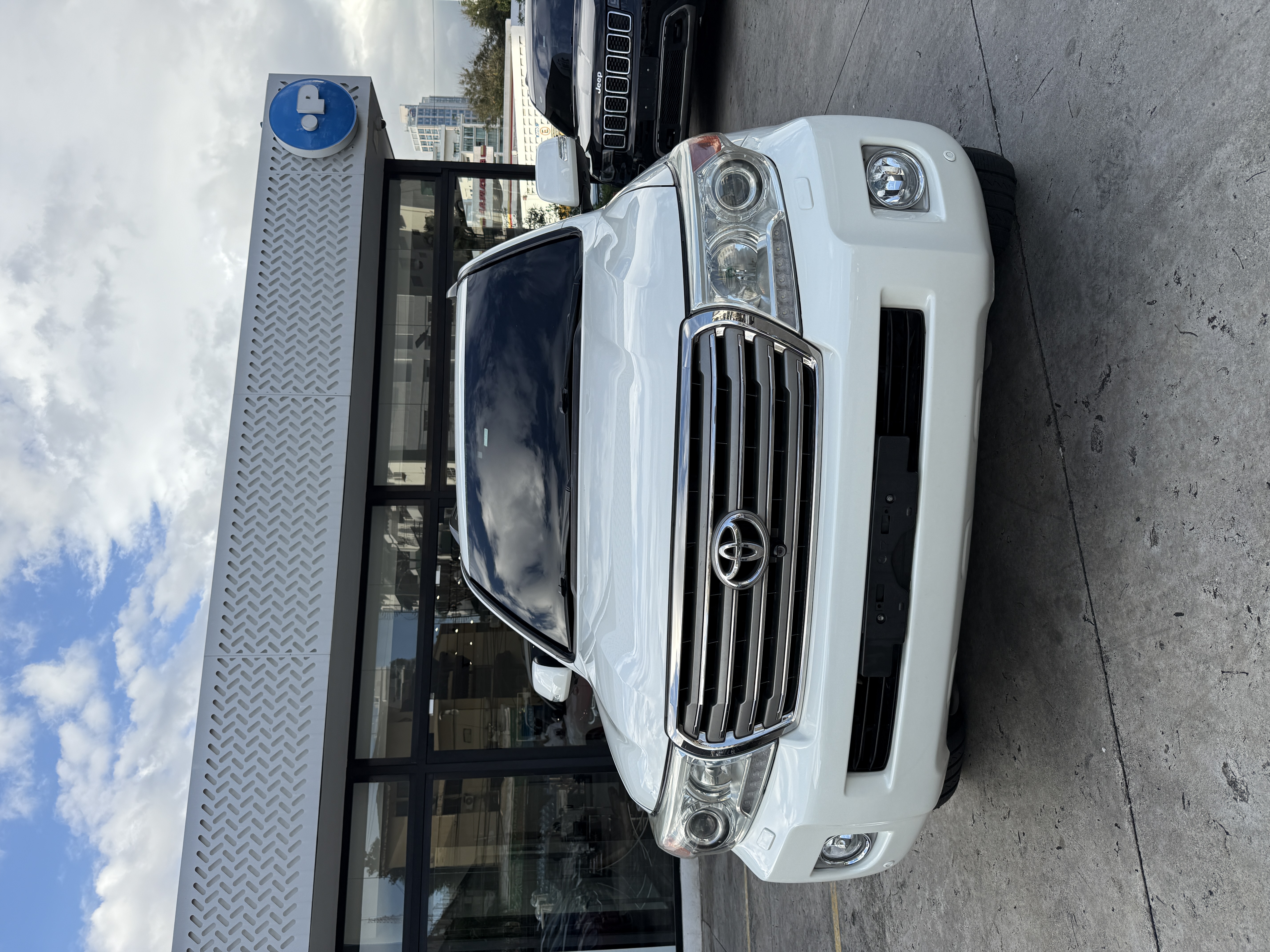 jeepetas y camionetas - Toyota Land Cruiser 2013 Impecable!!! 0