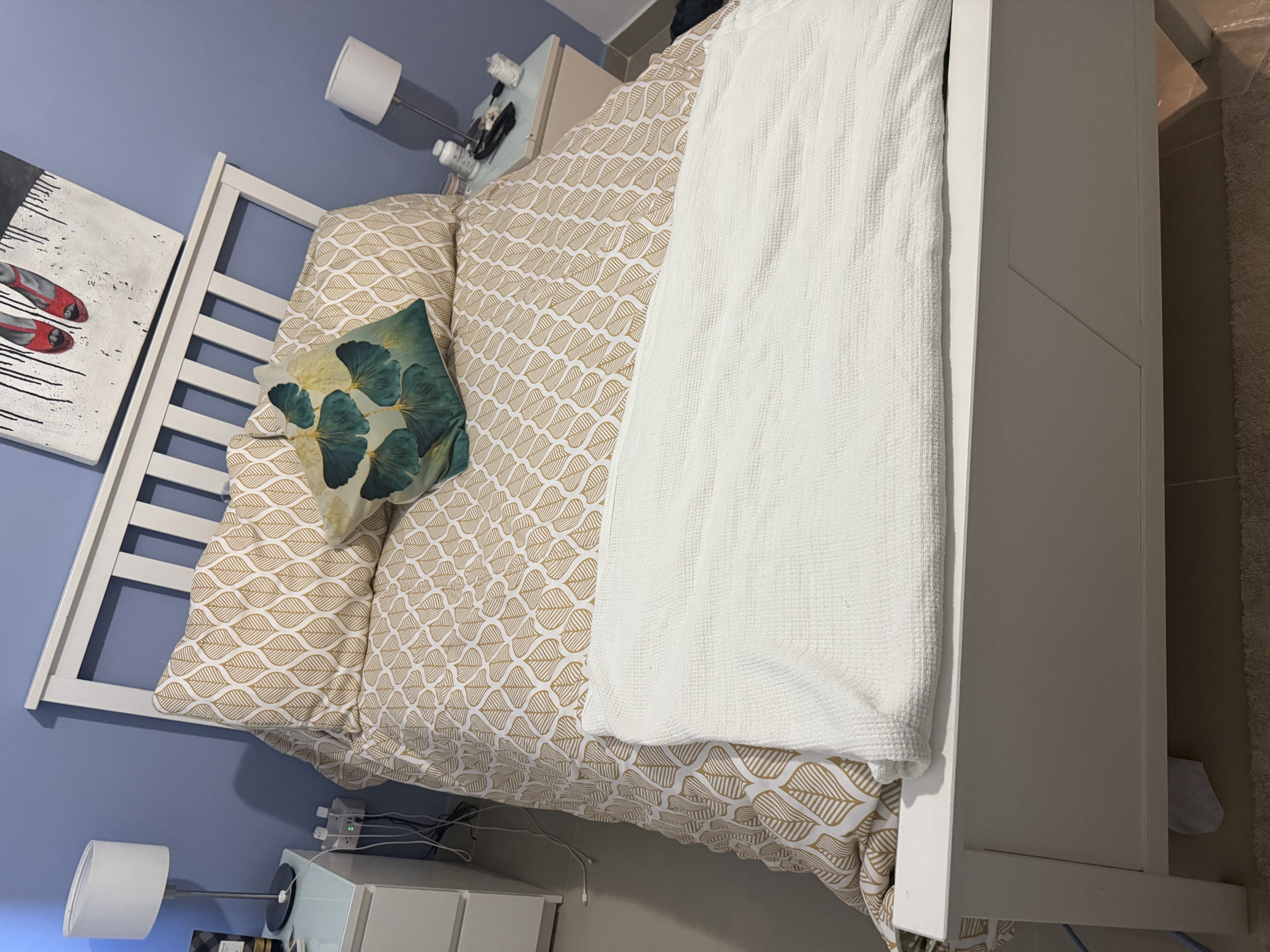 muebles y colchones - Cama + colchón de IKEA full  1
