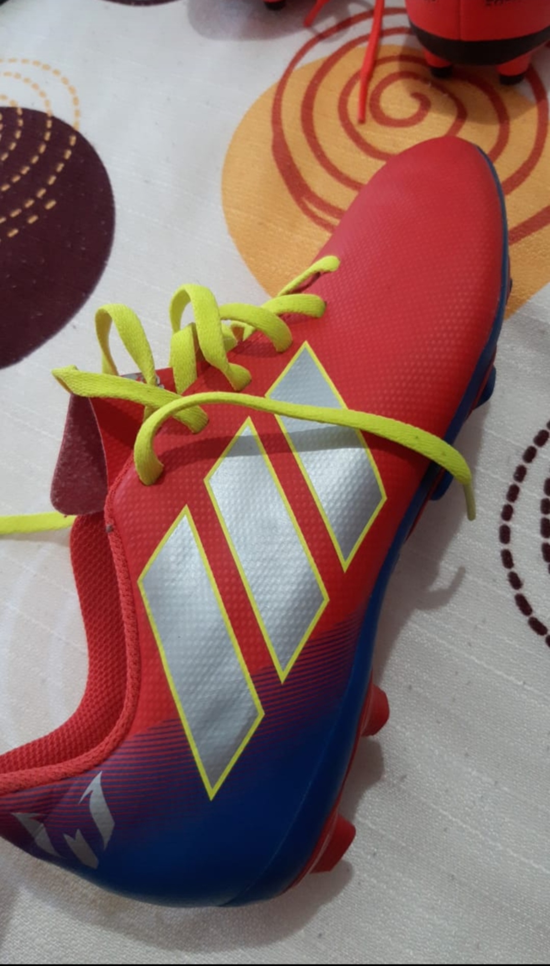 ropa y zapatos - Clavos de fútbol para niños 2
