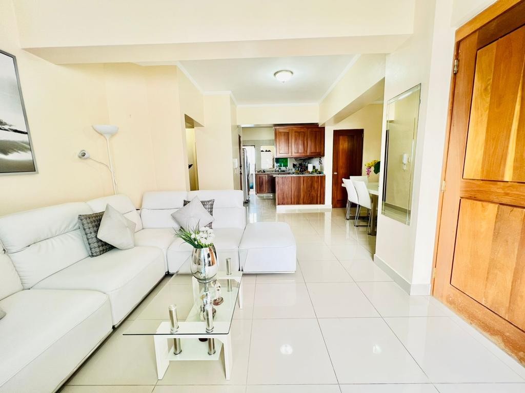 apartamentos - Se vende apartamento en Evaristo Morales 8
